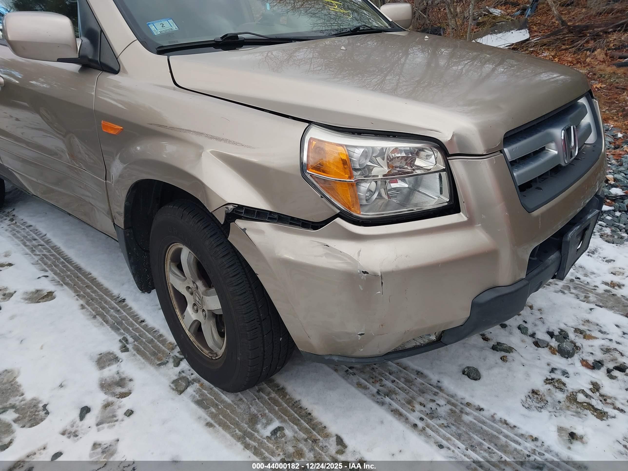 HONDA PILOT image 6