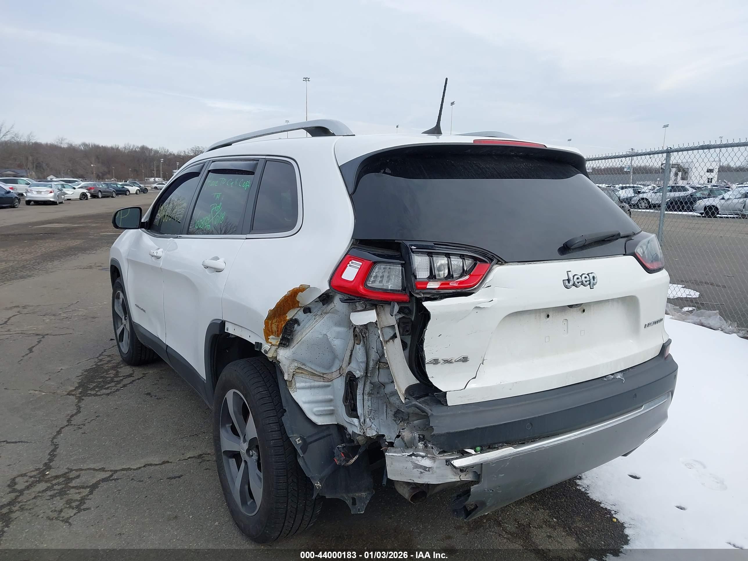 JEEP CHEROKEE image 3
