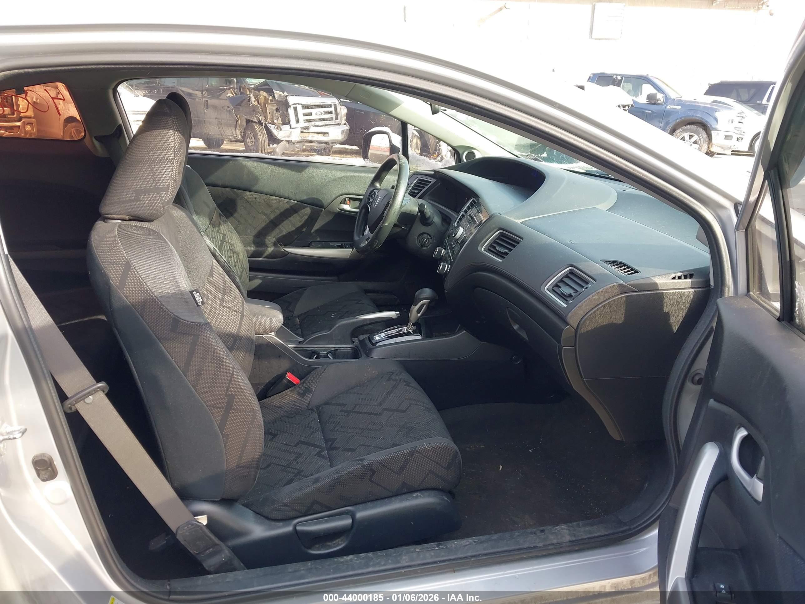 HONDA CIVIC image 5