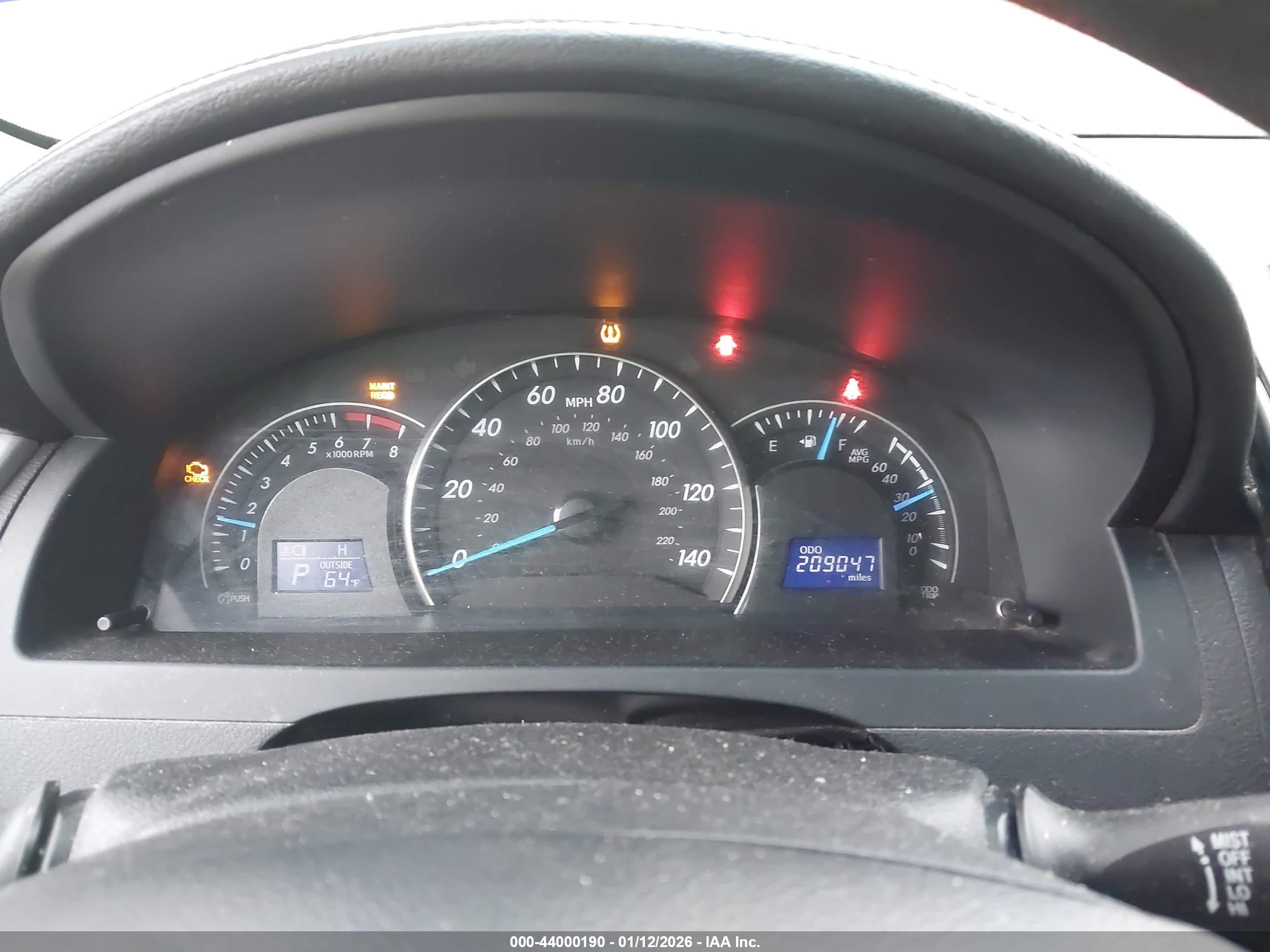 TOYOTA CAMRY image 7
