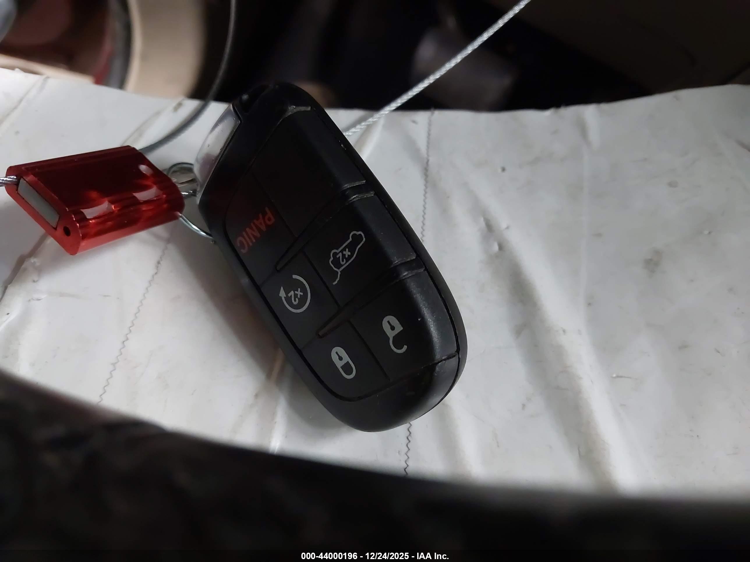 JEEP GRAND image 11