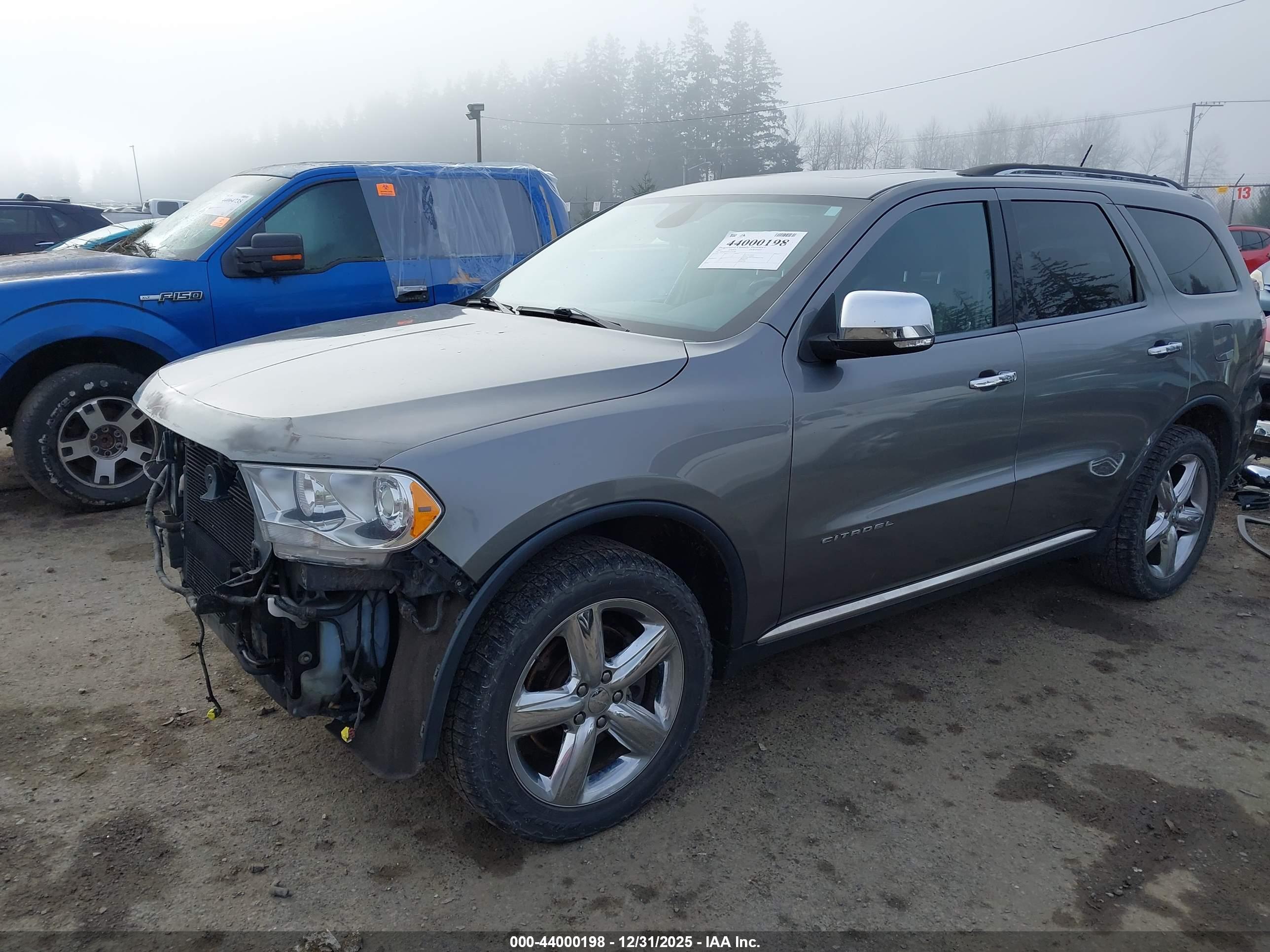 DODGE DURANGO image 2