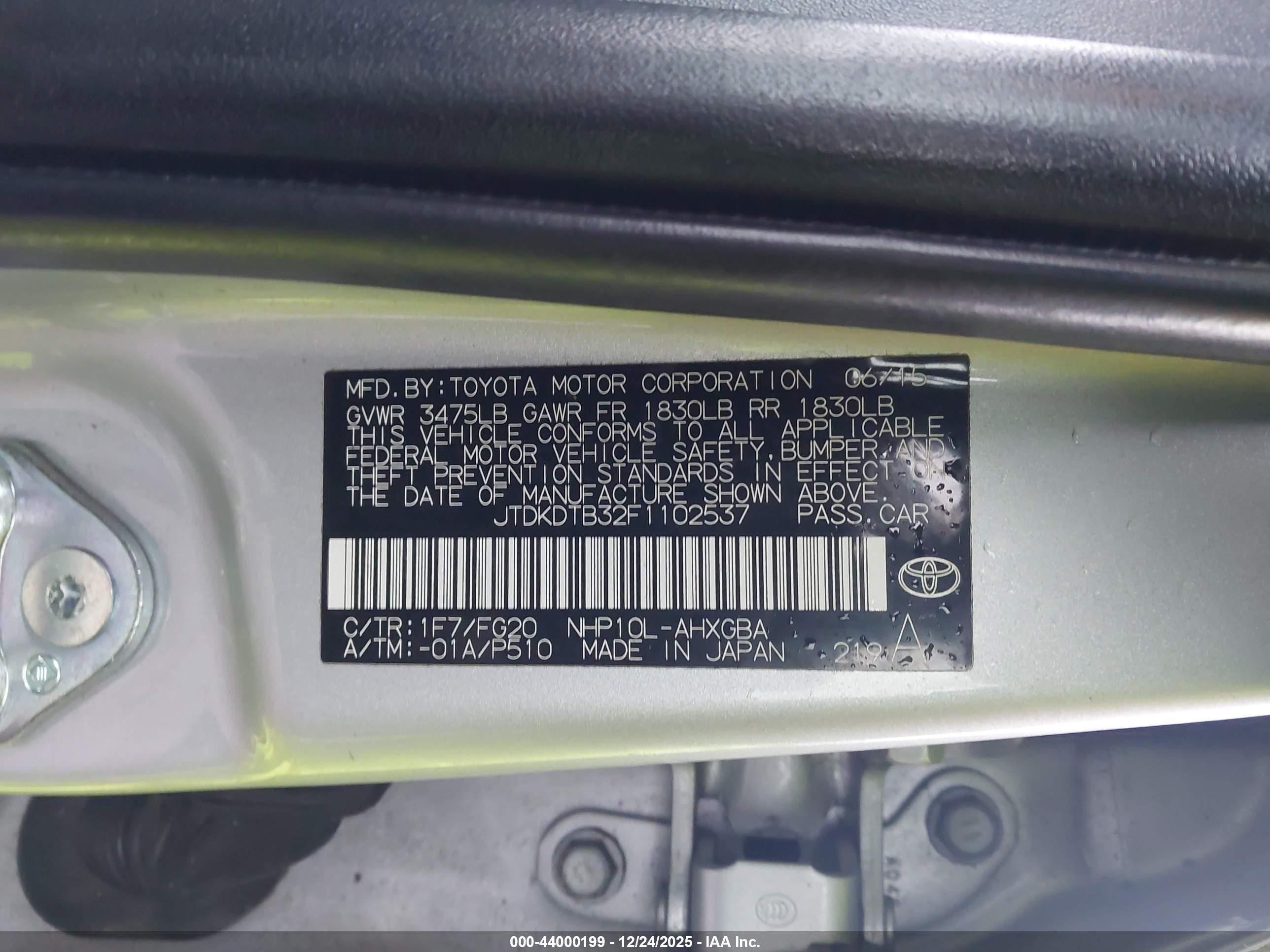 TOYOTA PRIUS image 9