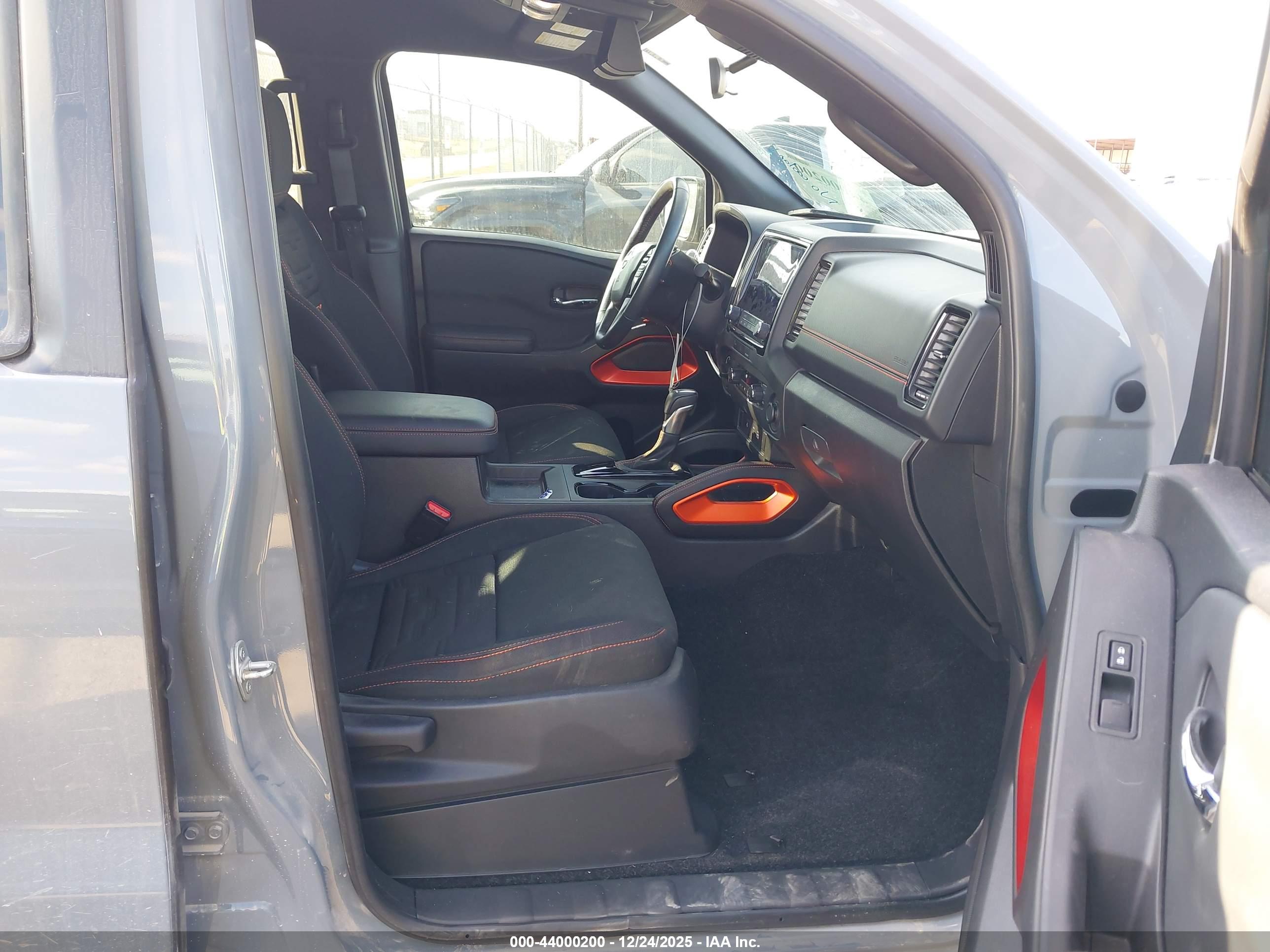 NISSAN FRONTIER image 5