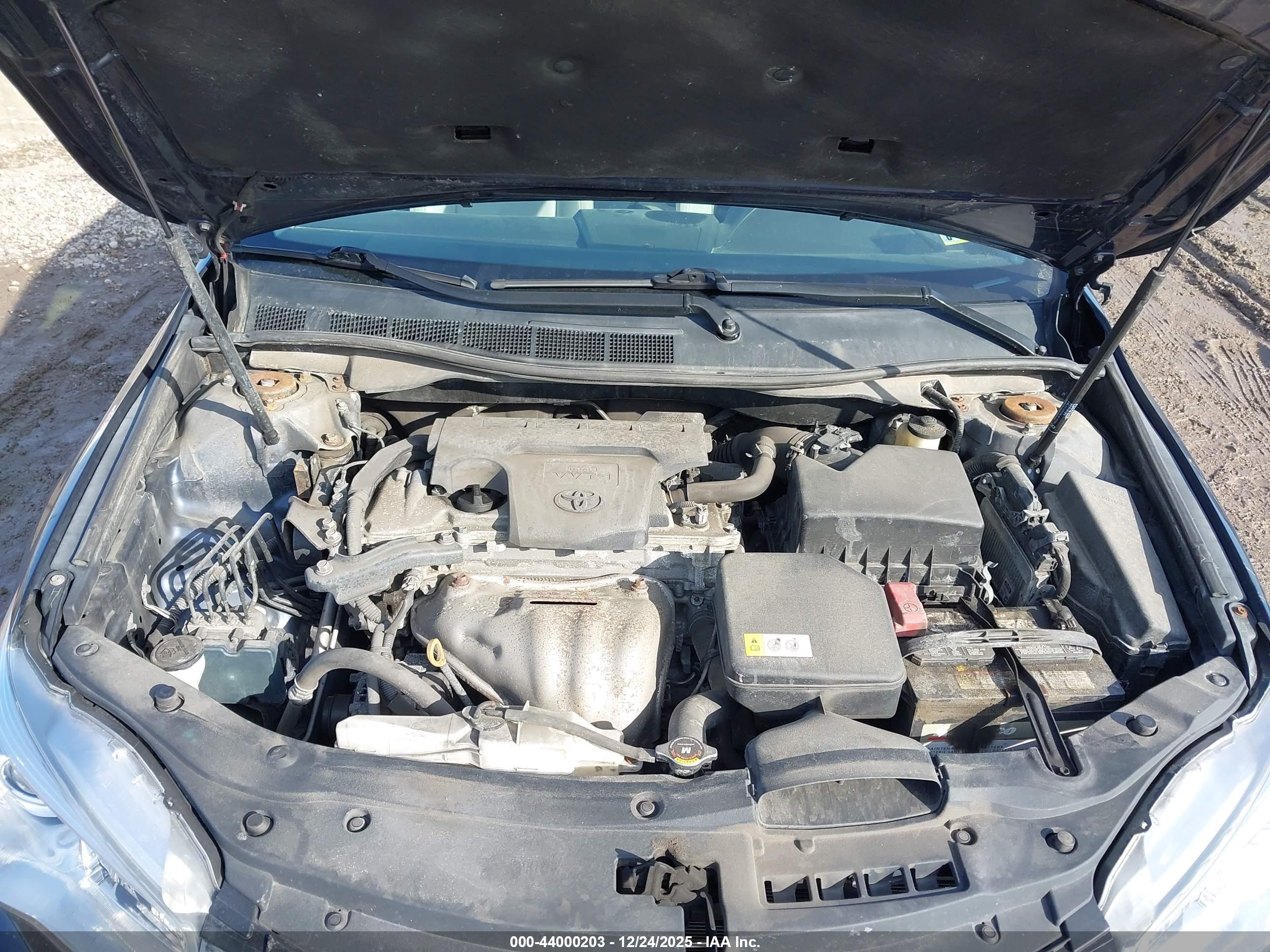 TOYOTA CAMRY image 10