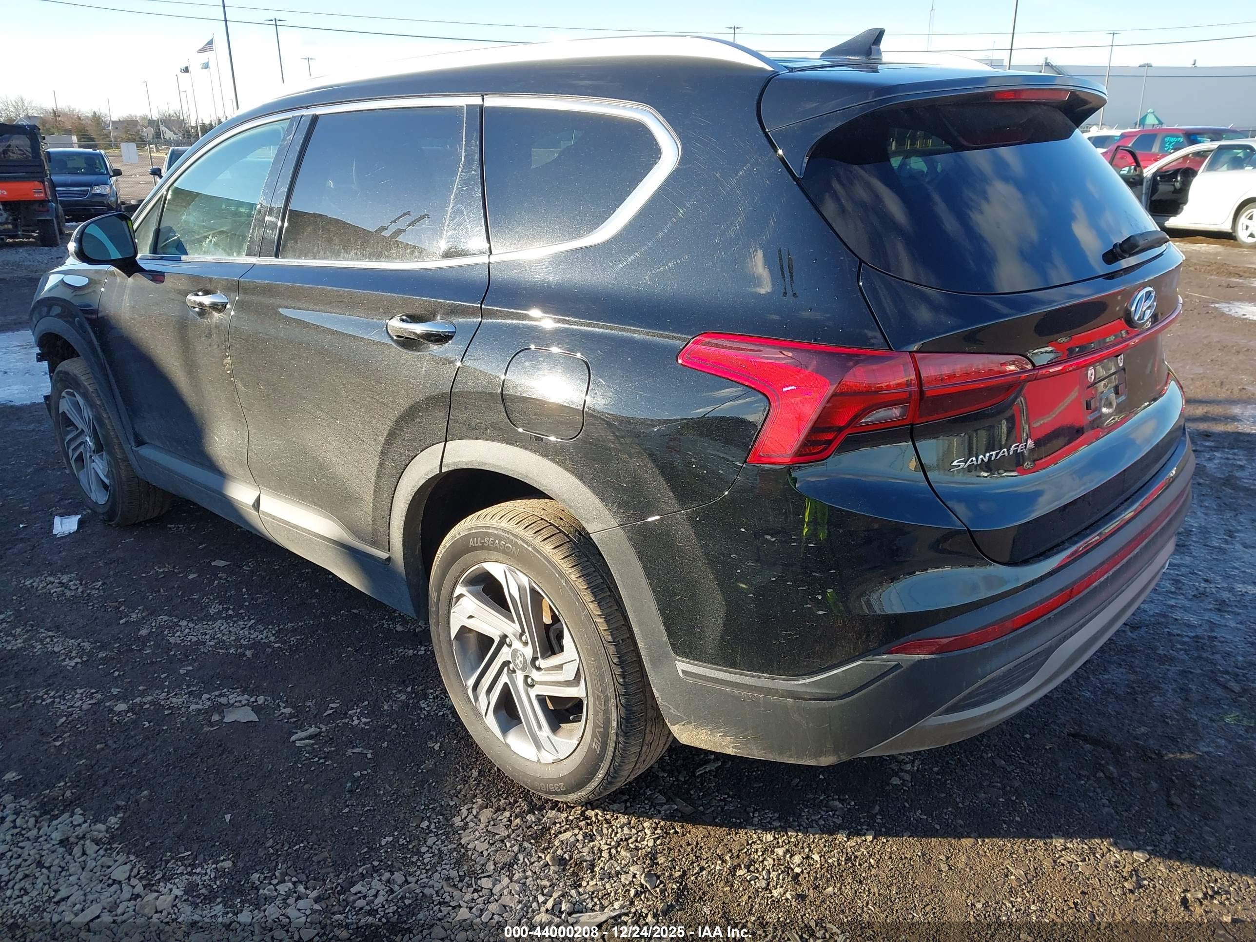 HYUNDAI SANTA image 3