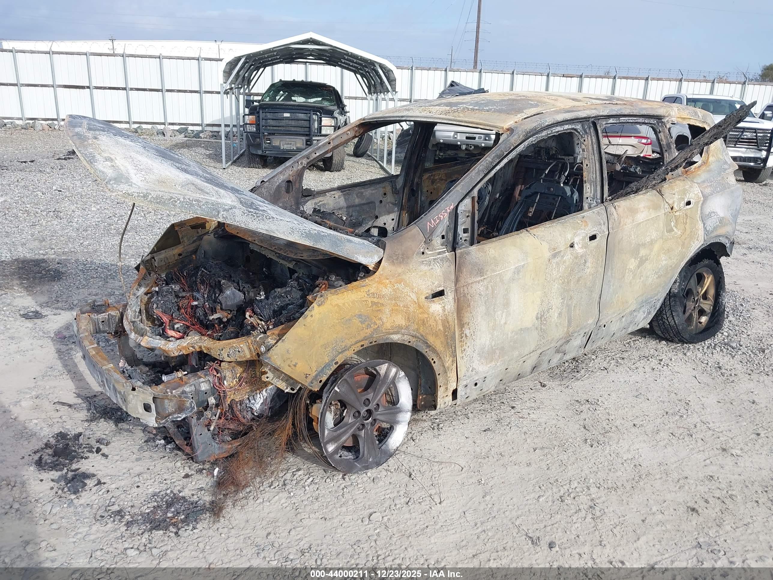 FORD ESCAPE image 6