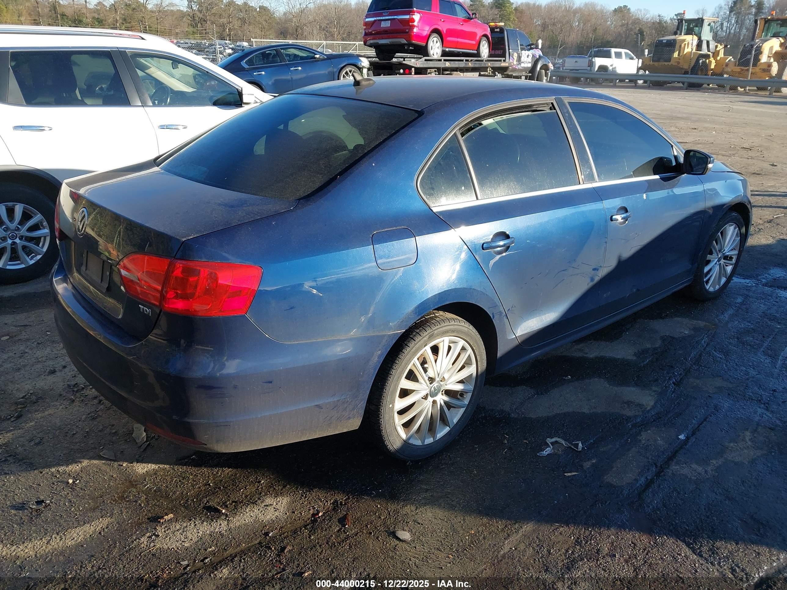 VOLKSWAGEN JETTA image 4