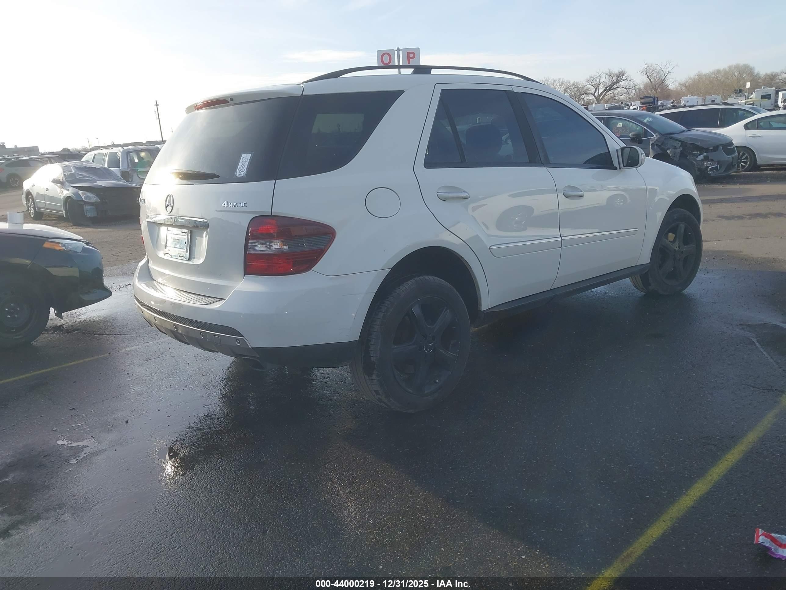 MERCEDES-BENZ ML image 4