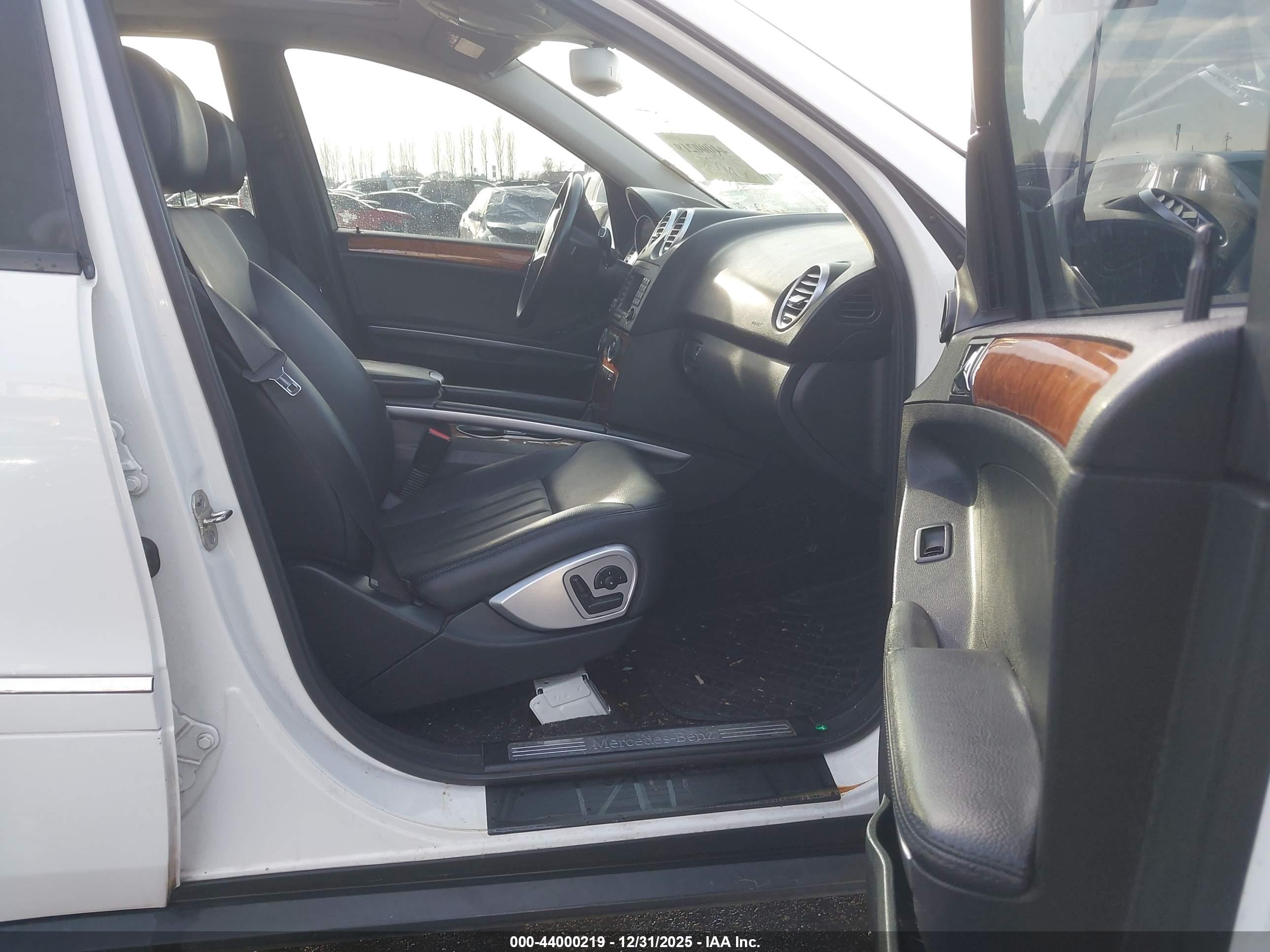 MERCEDES-BENZ ML image 5