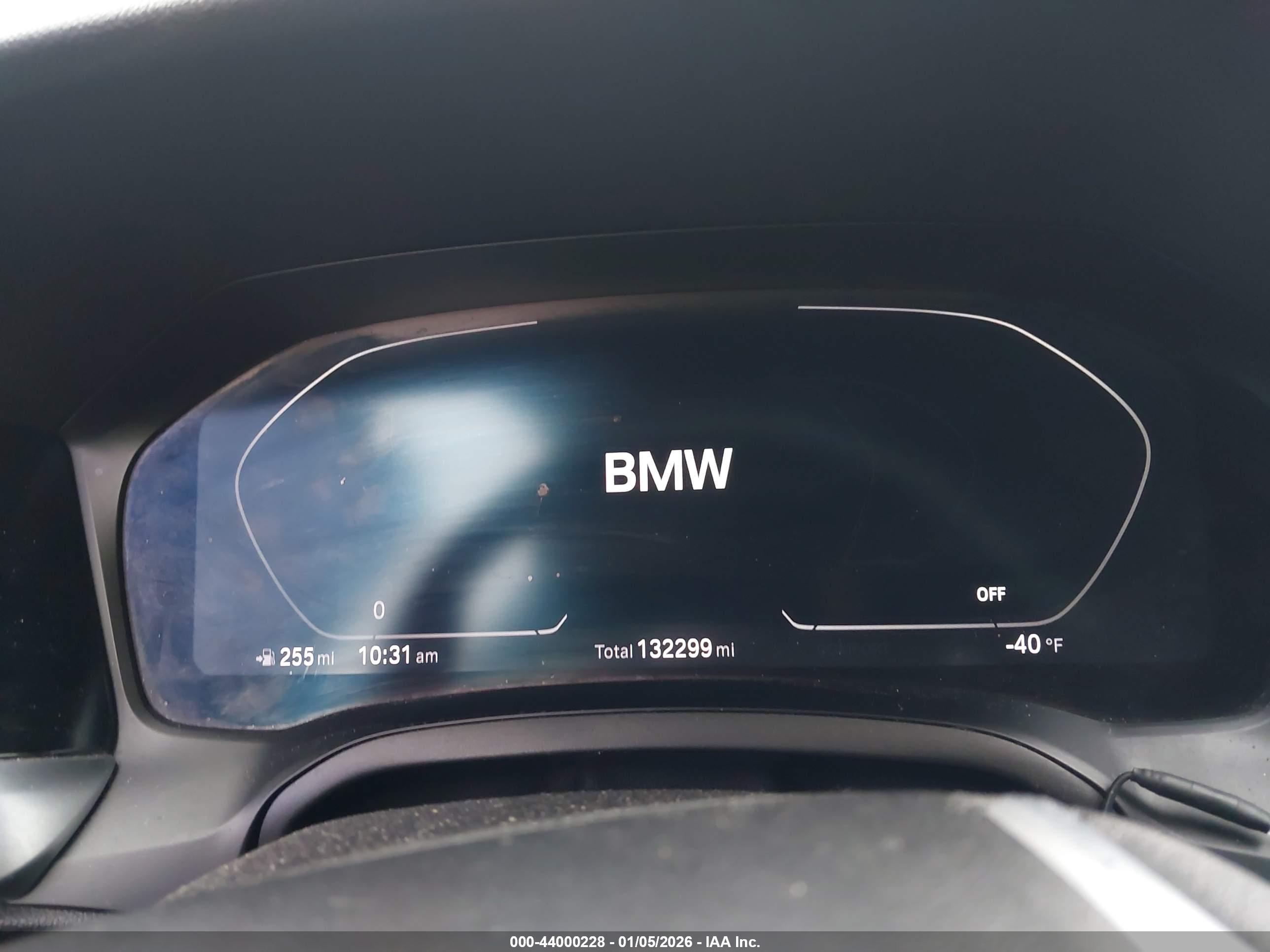 BMW 330I image 7