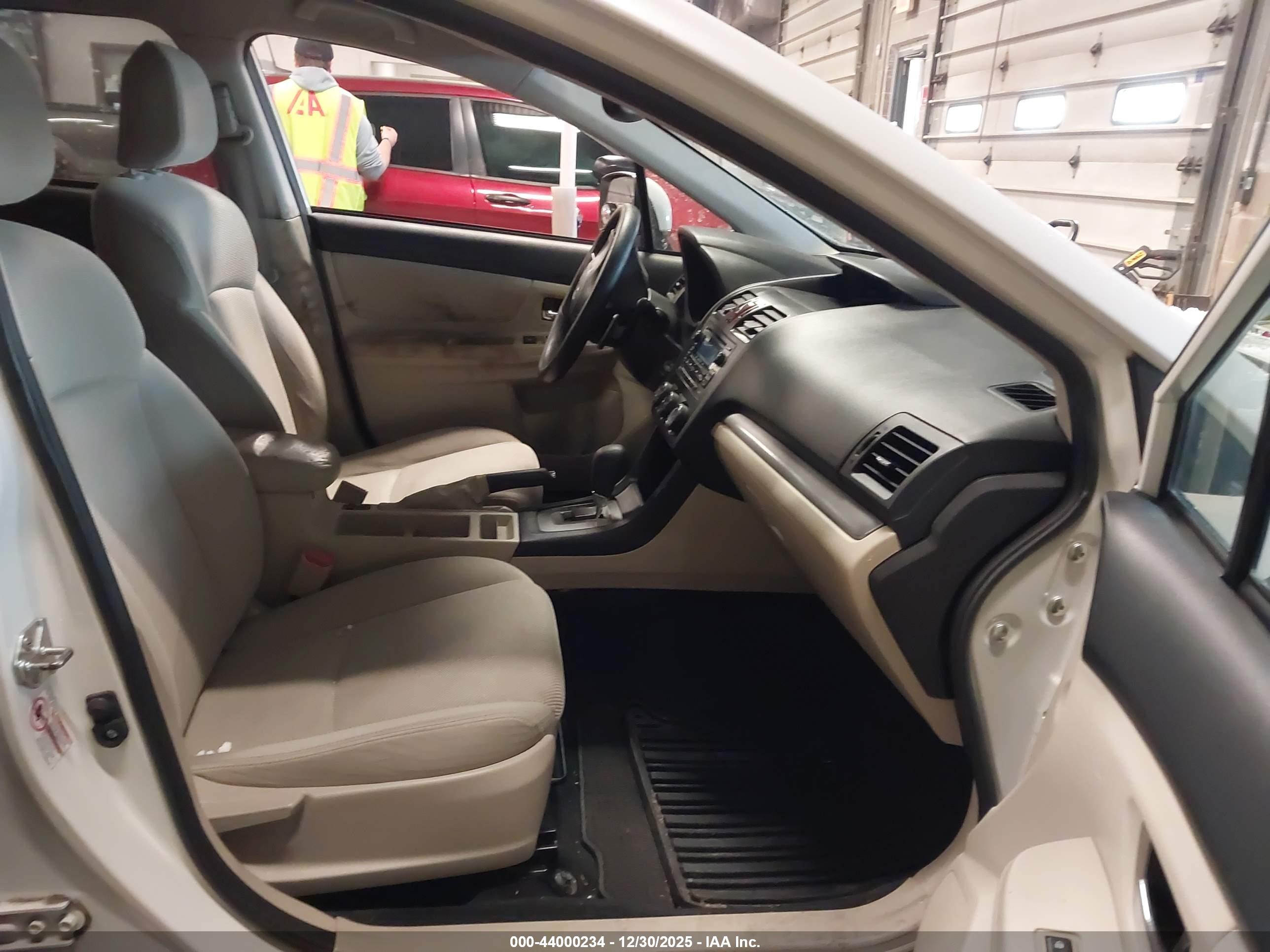 SUBARU XV image 5