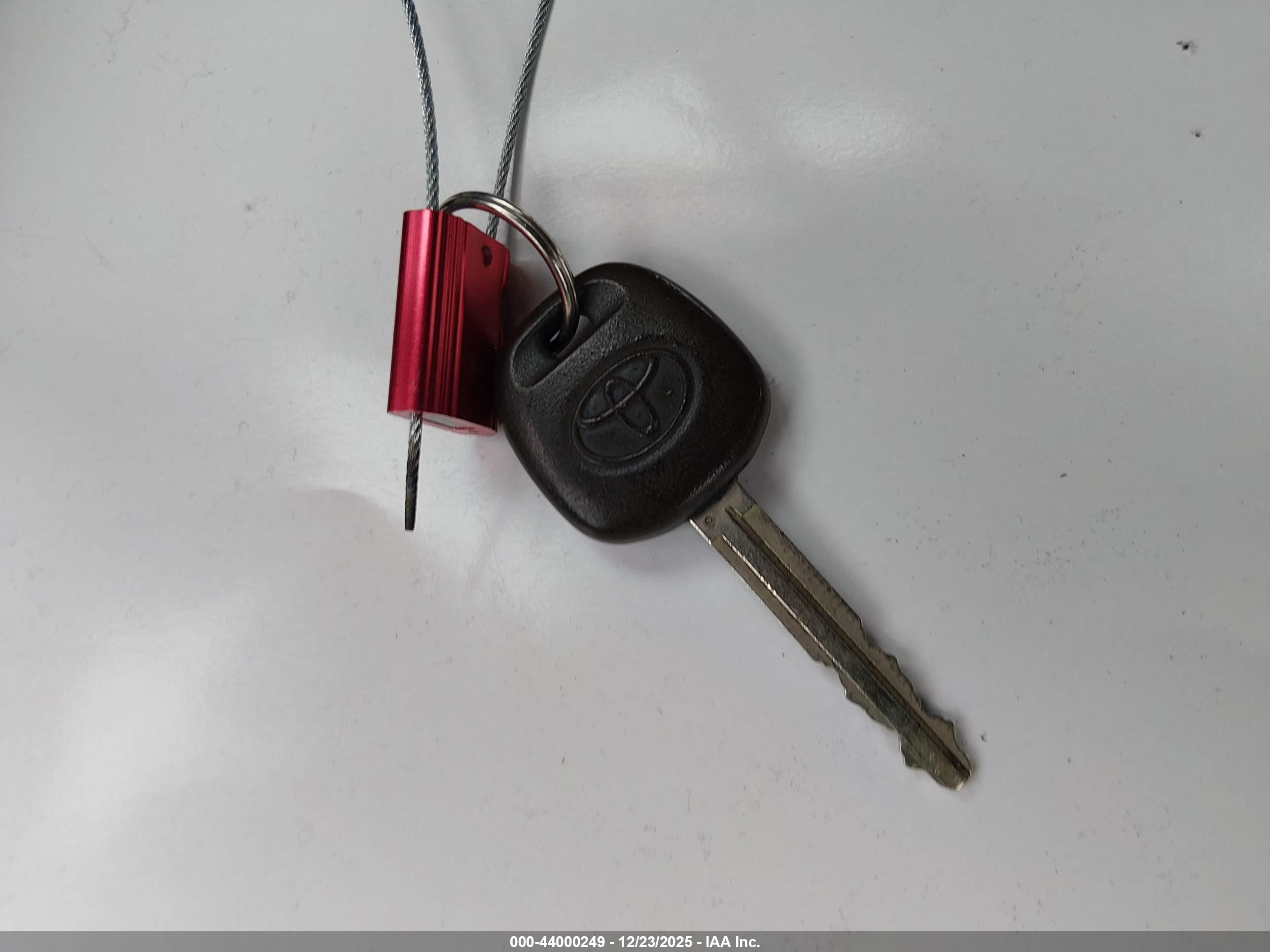 TOYOTA COROLLA image 11