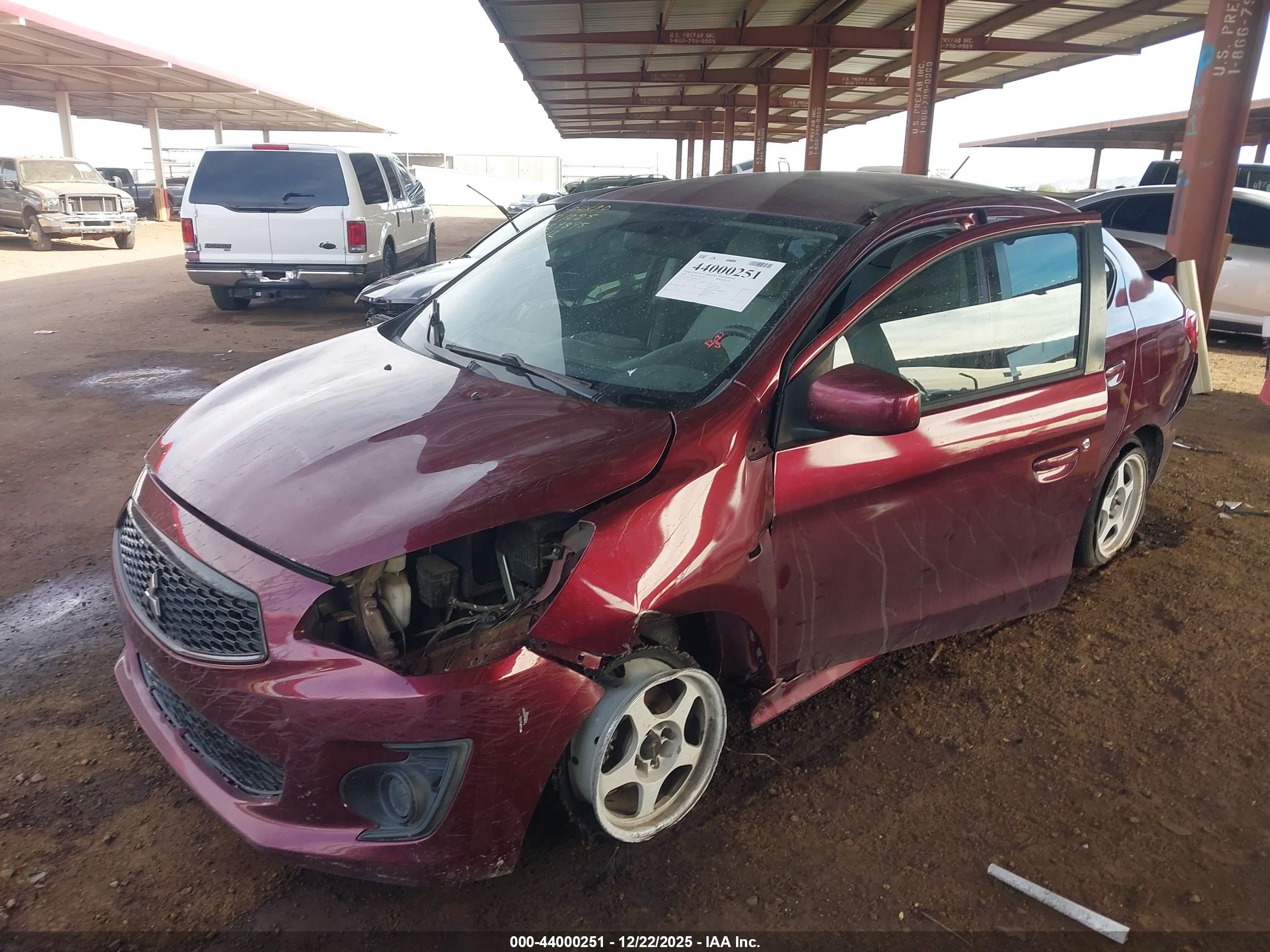 MITSUBISHI MIRAGE image 2