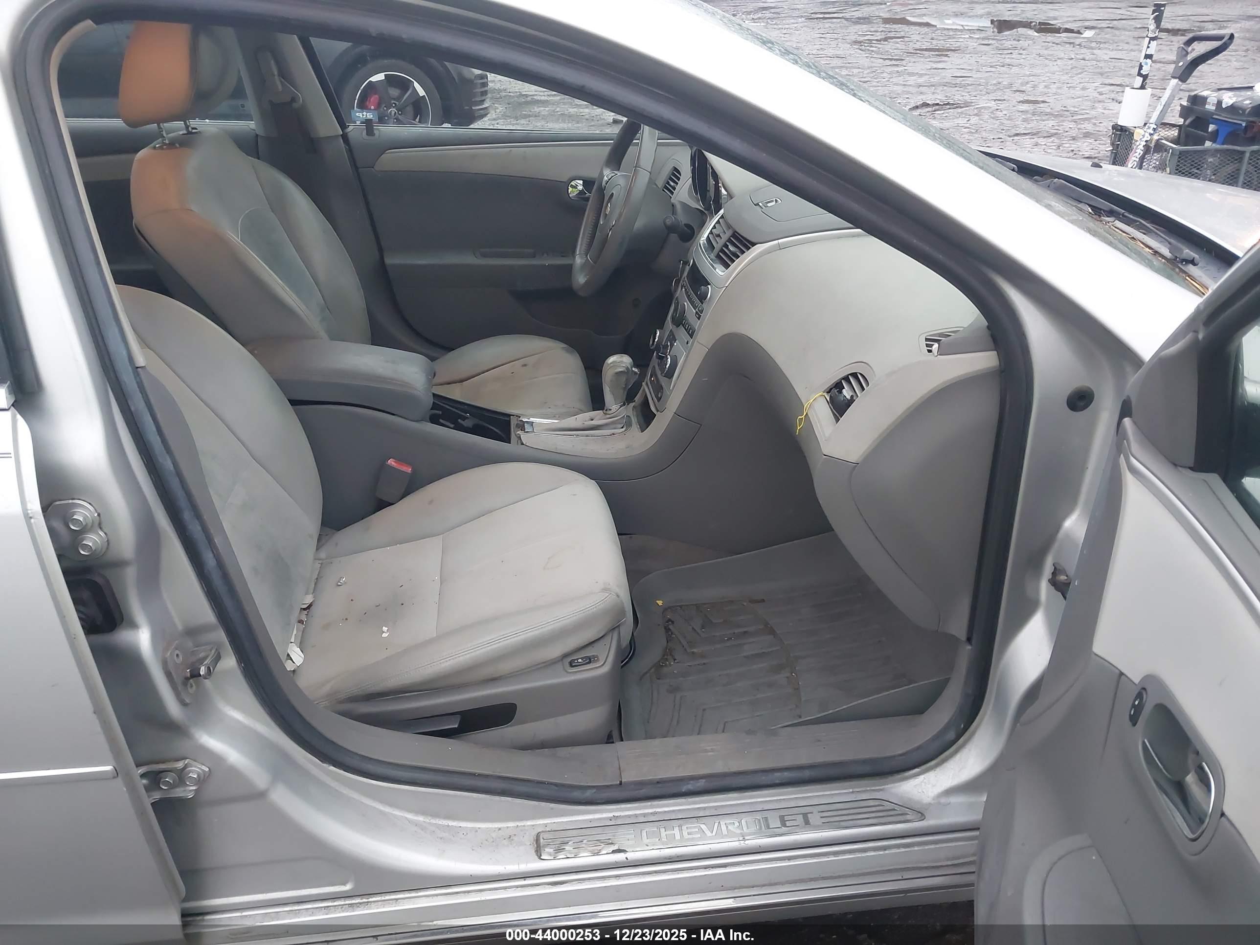 CHEVROLET MALIBU image 5