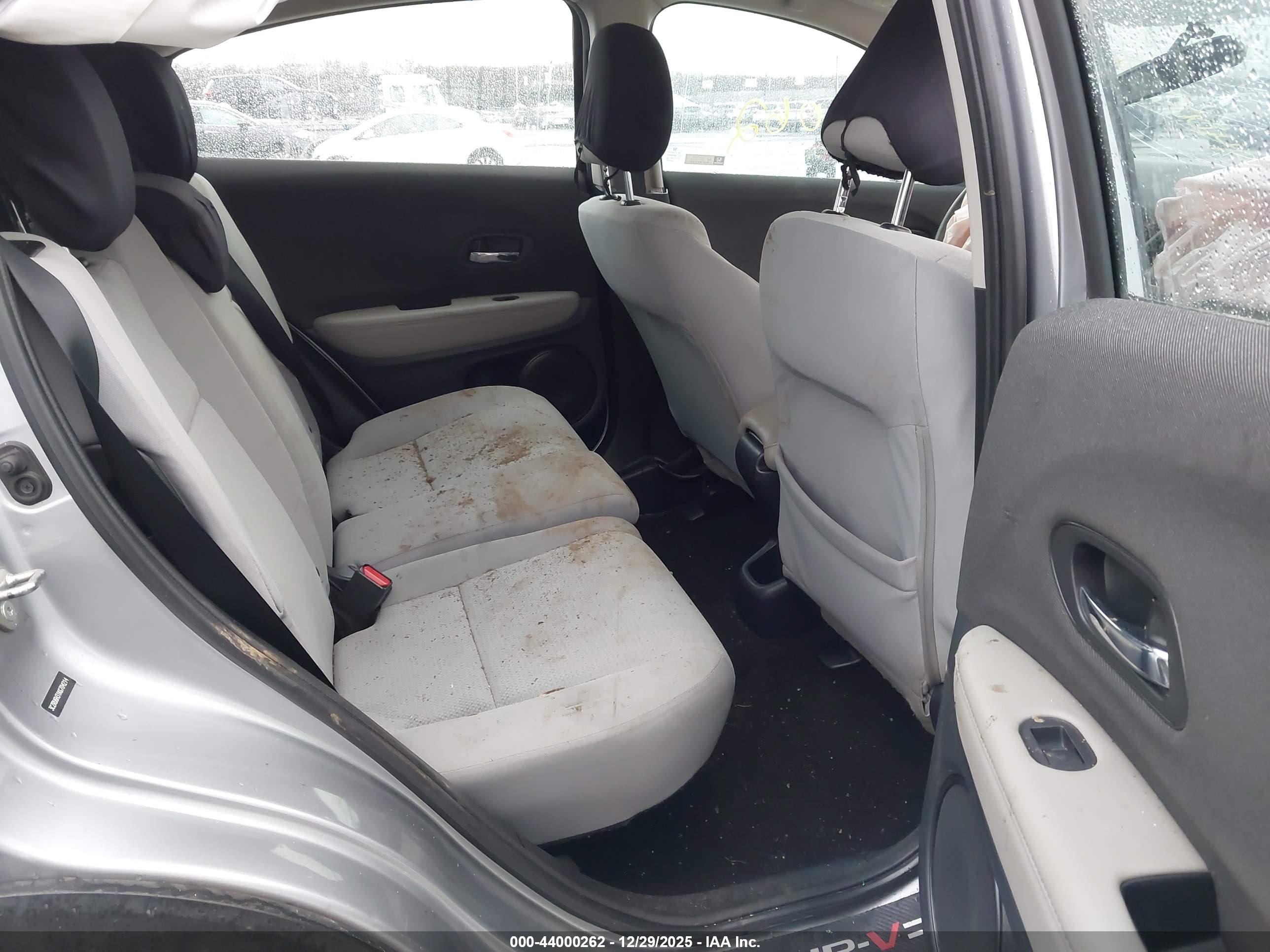 HONDA HR-V image 8
