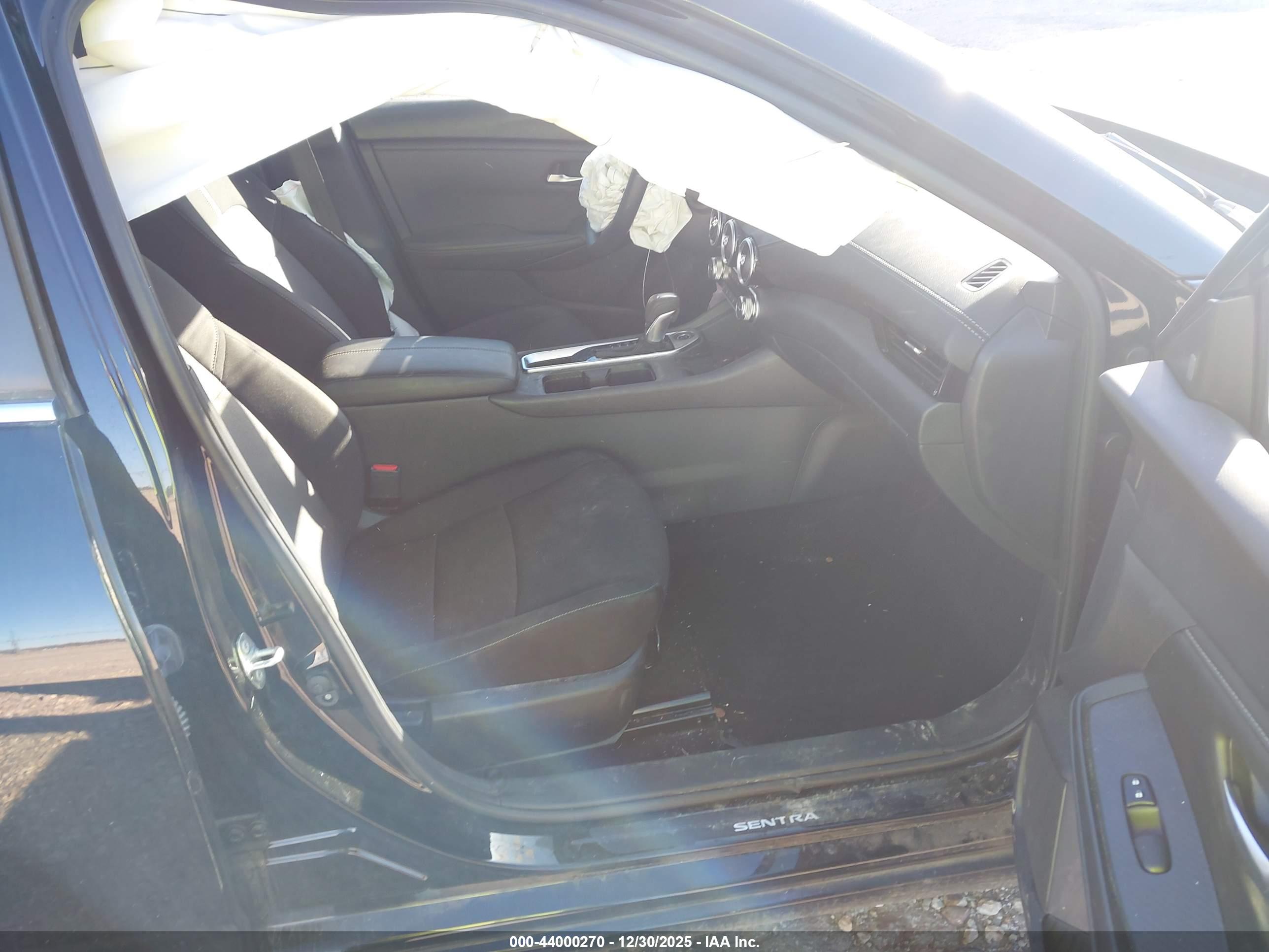 NISSAN SENTRA image 5