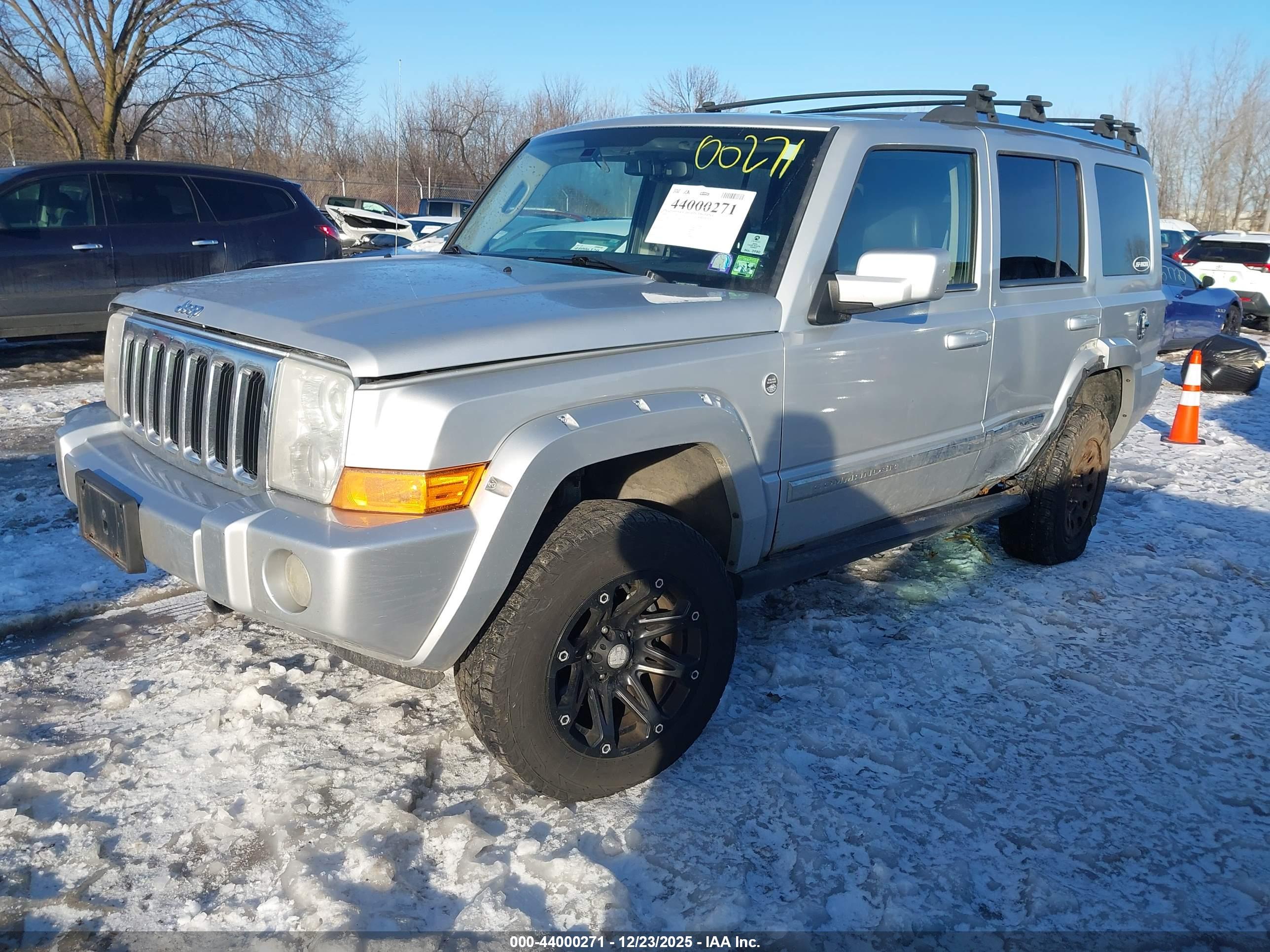 JEEP COMMANDER image 2
