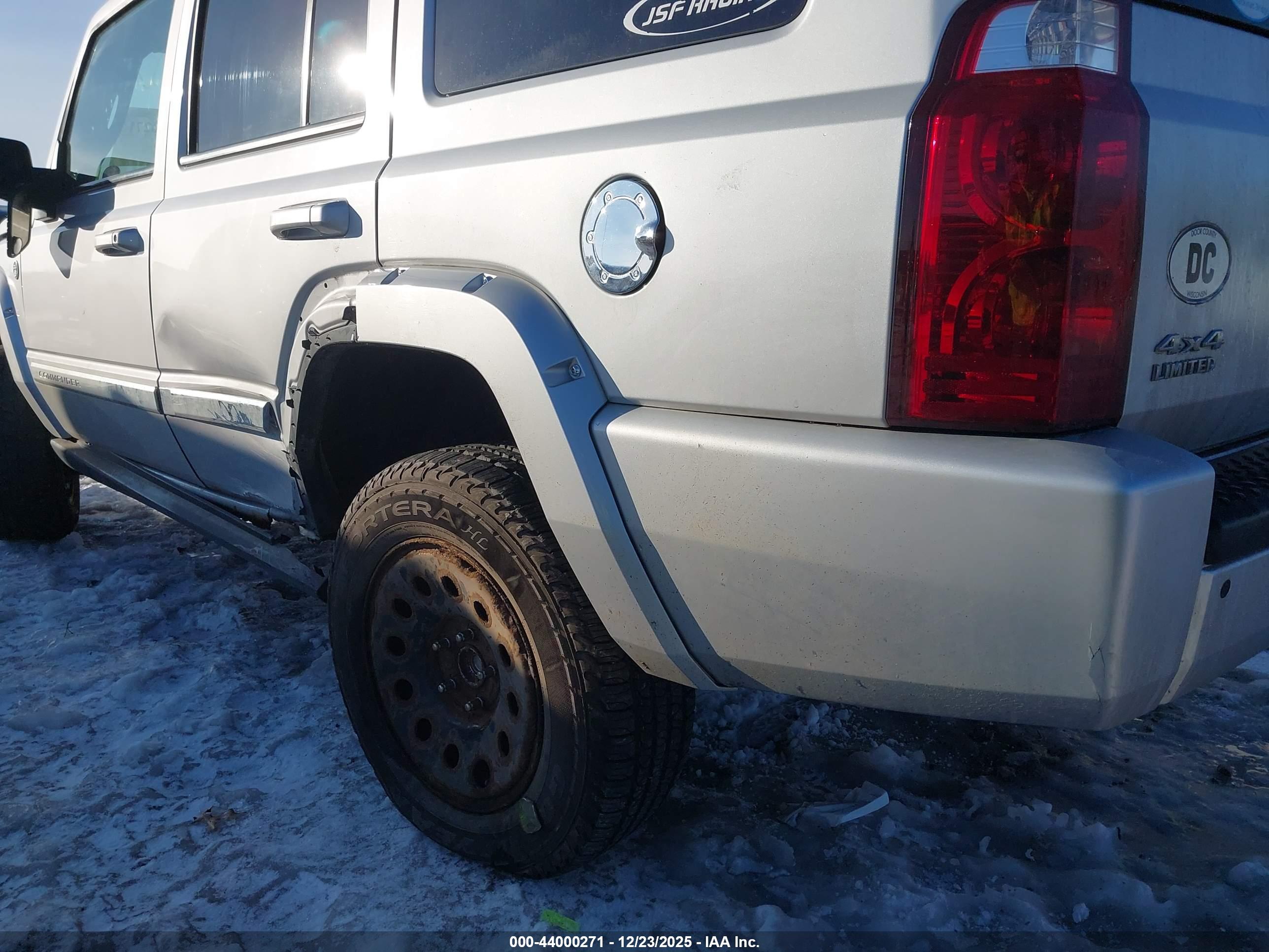 JEEP COMMANDER image 6