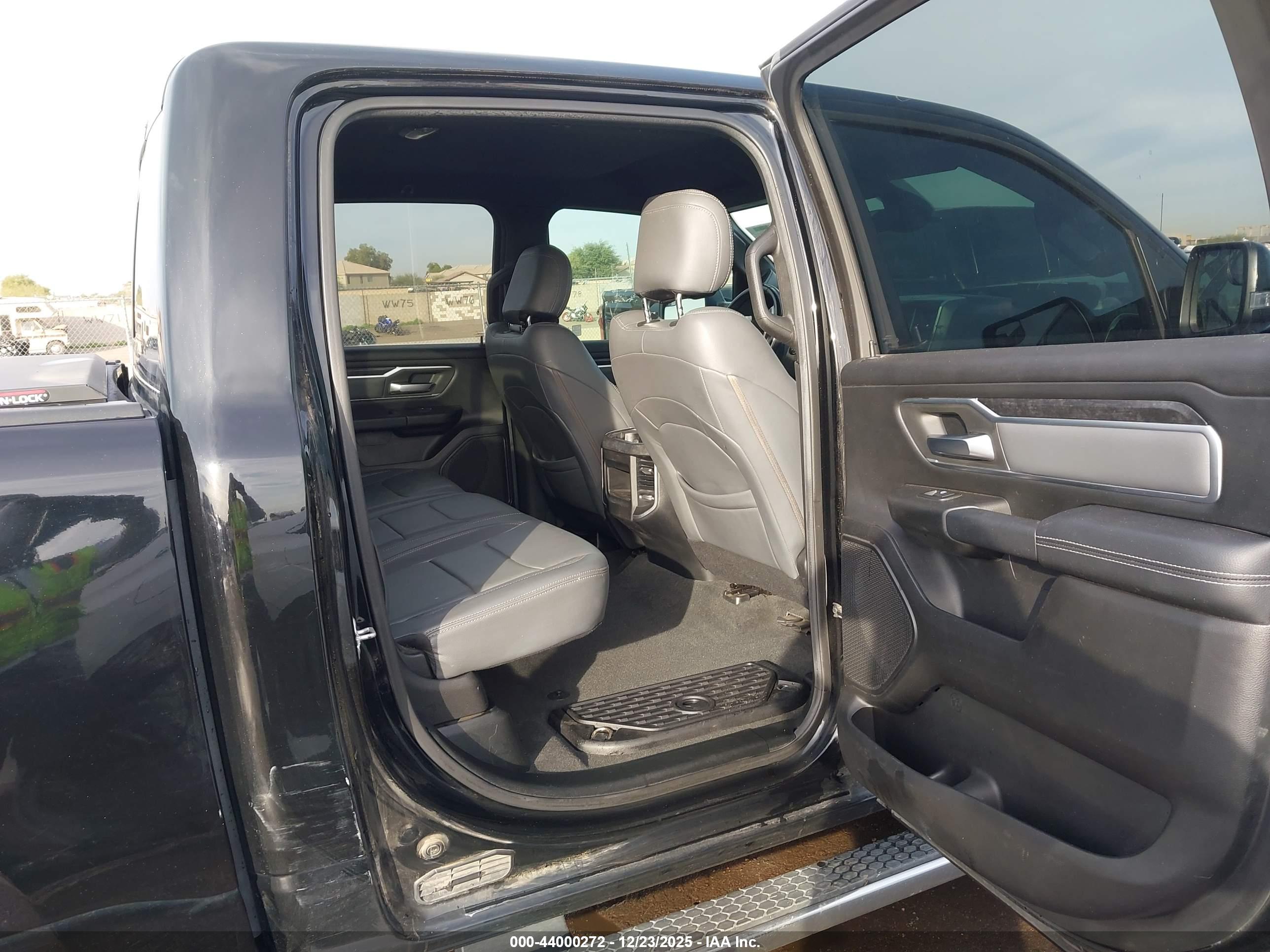 RAM 1500 image 8