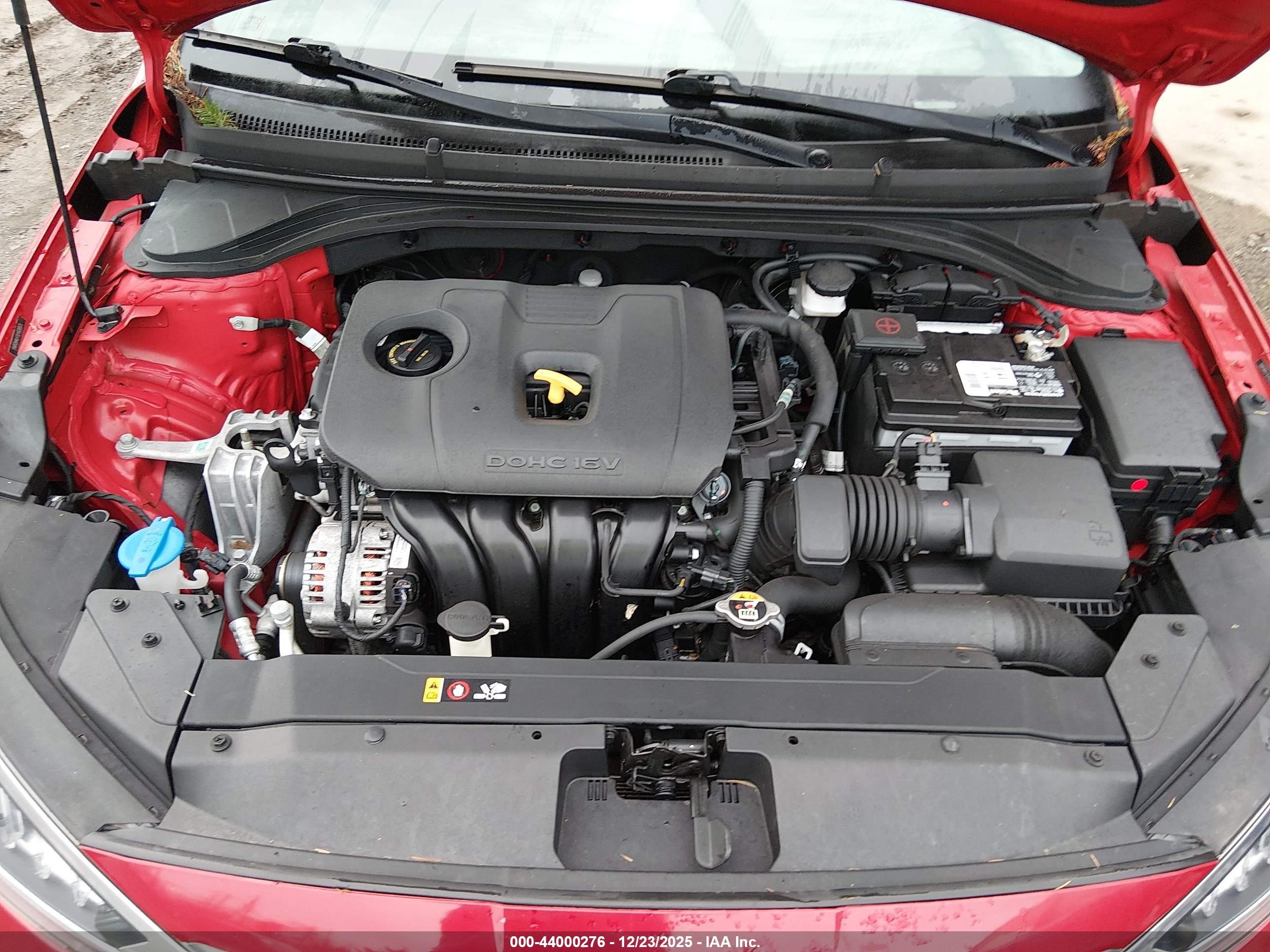 HYUNDAI ELANTRA image 10