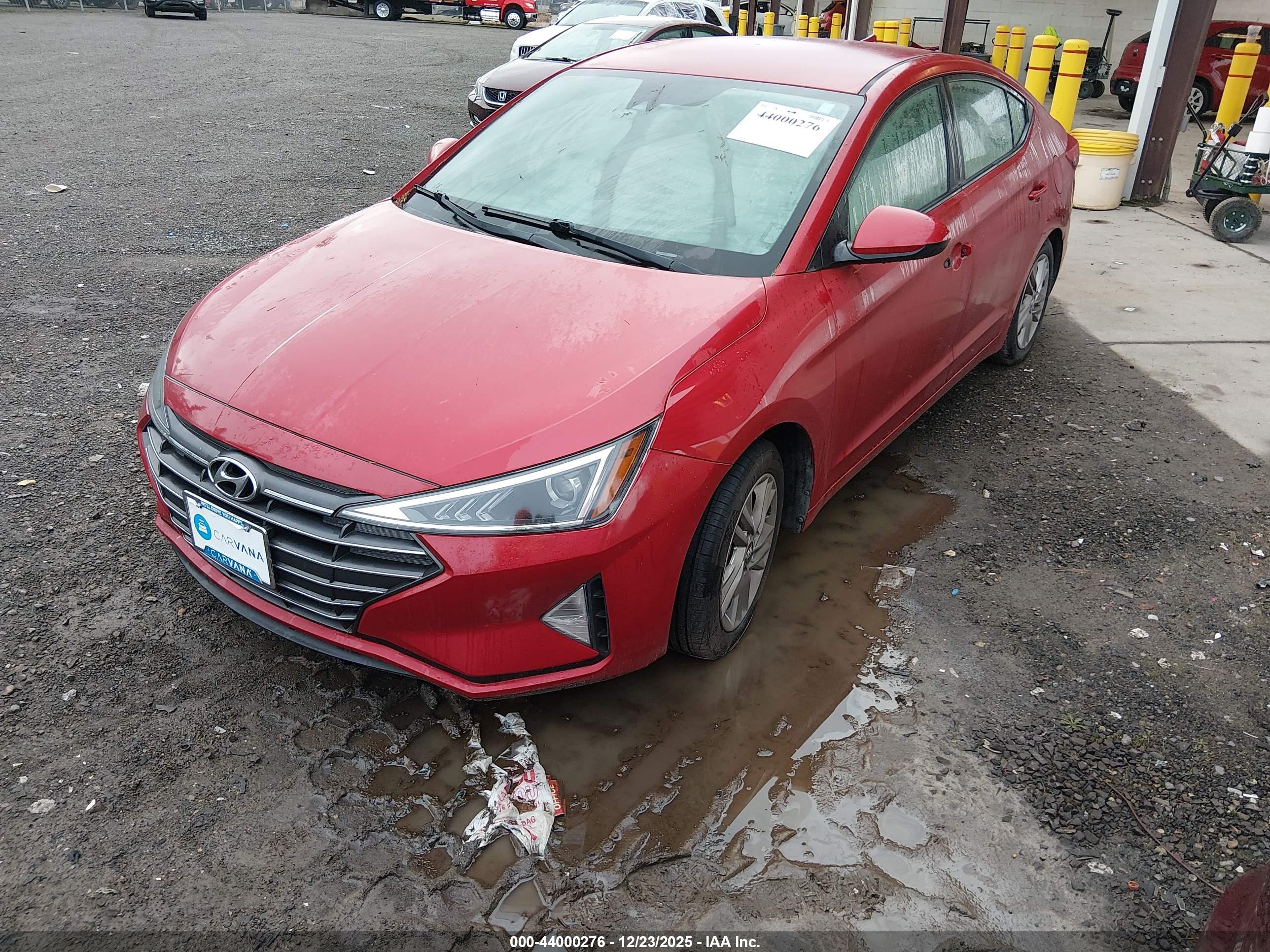 HYUNDAI ELANTRA image 2