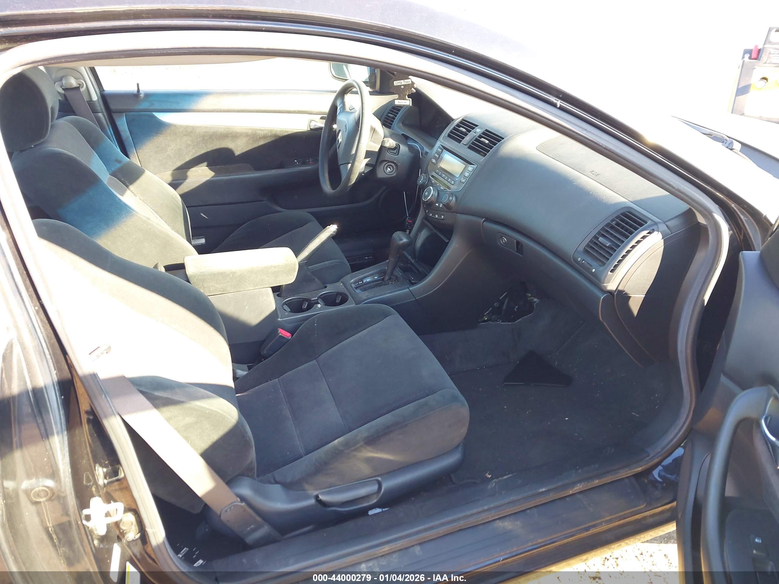 HONDA ACCORD image 5