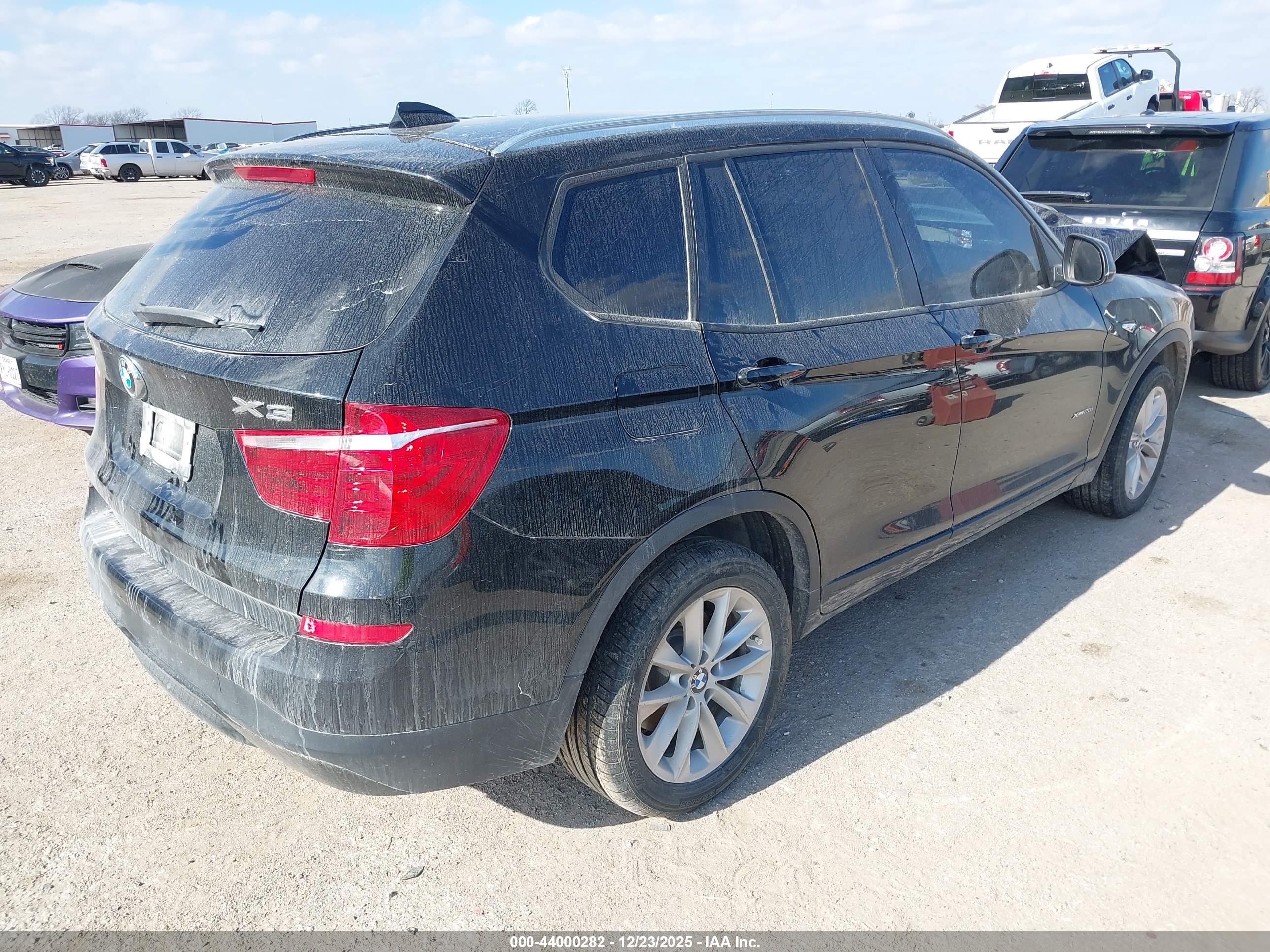 BMW X3 image 4