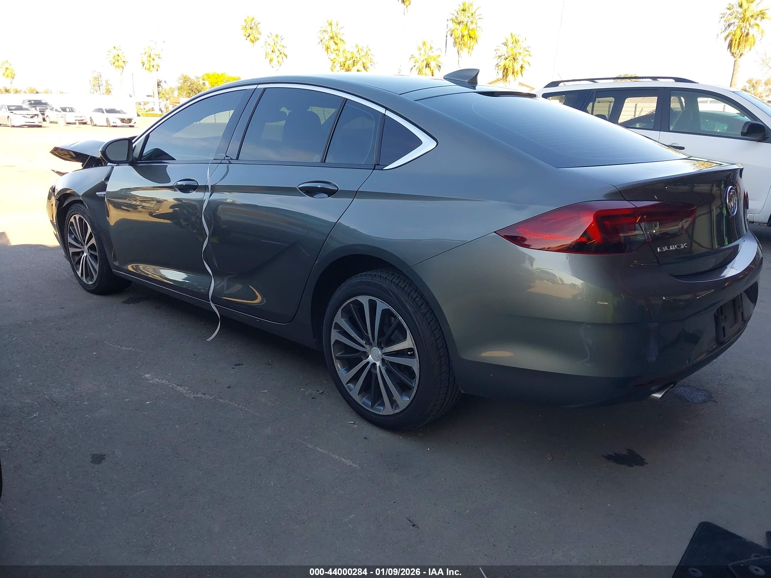BUICK REGAL image 3