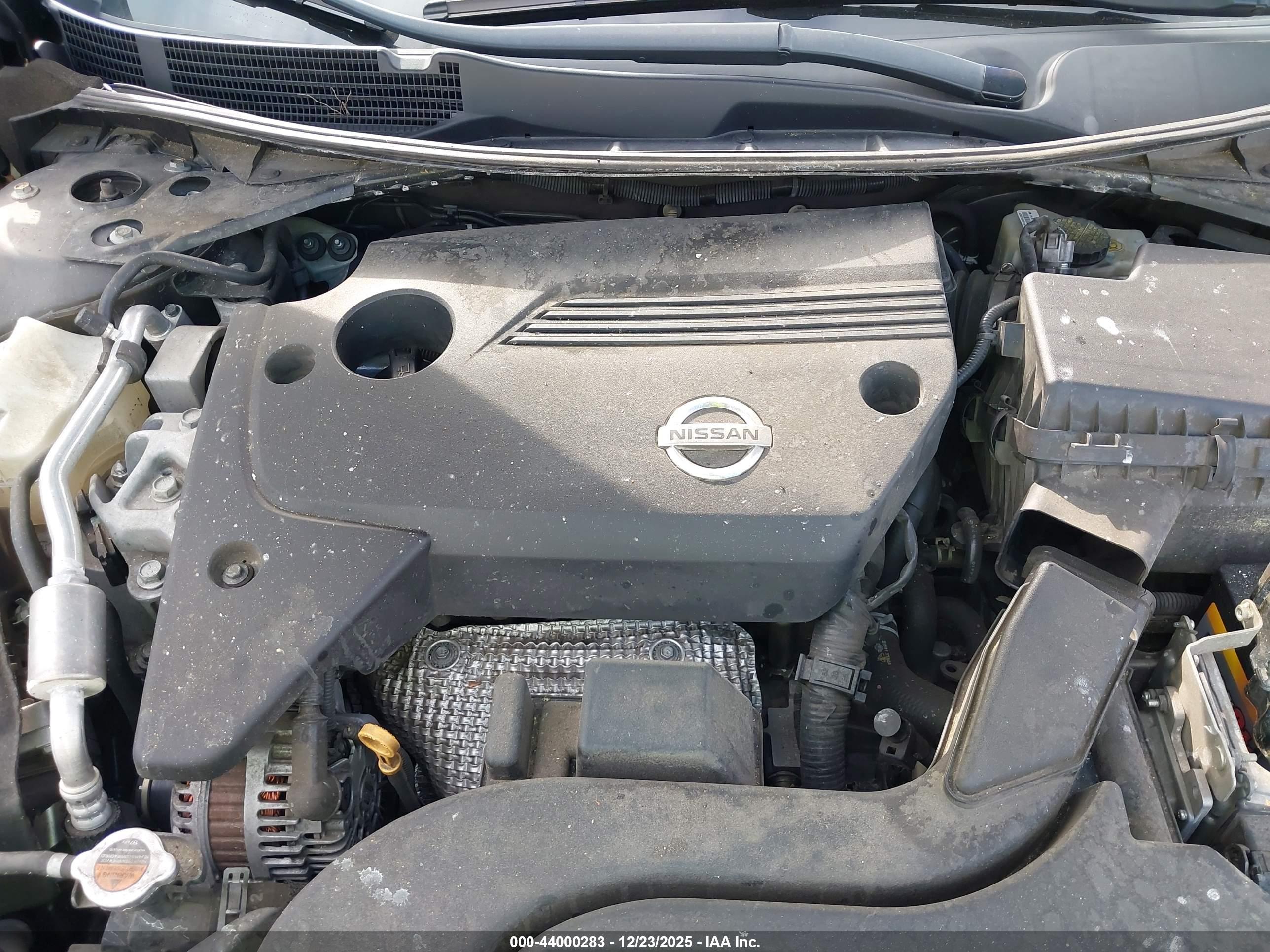 NISSAN ALTIMA image 10