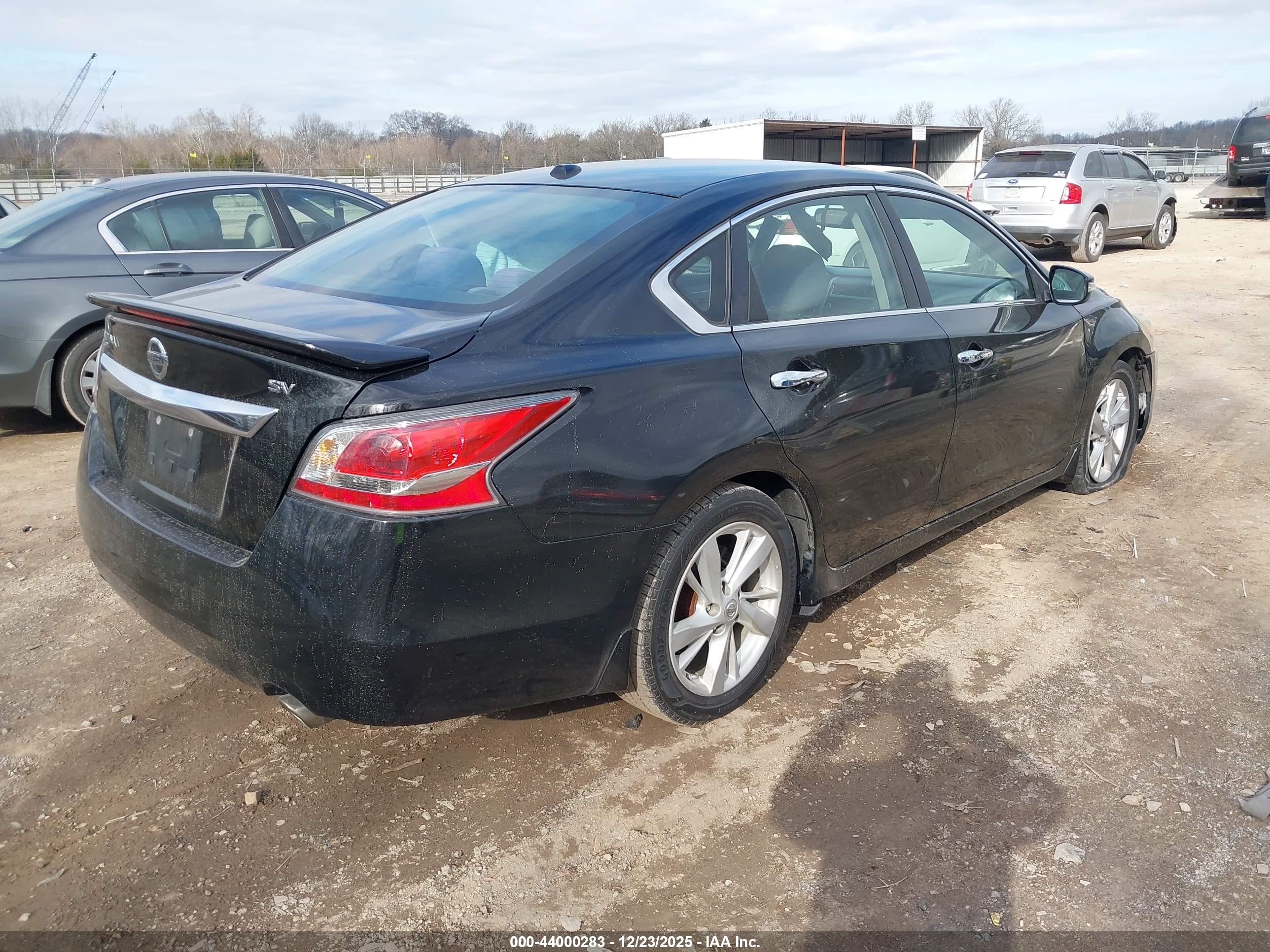 NISSAN ALTIMA image 4