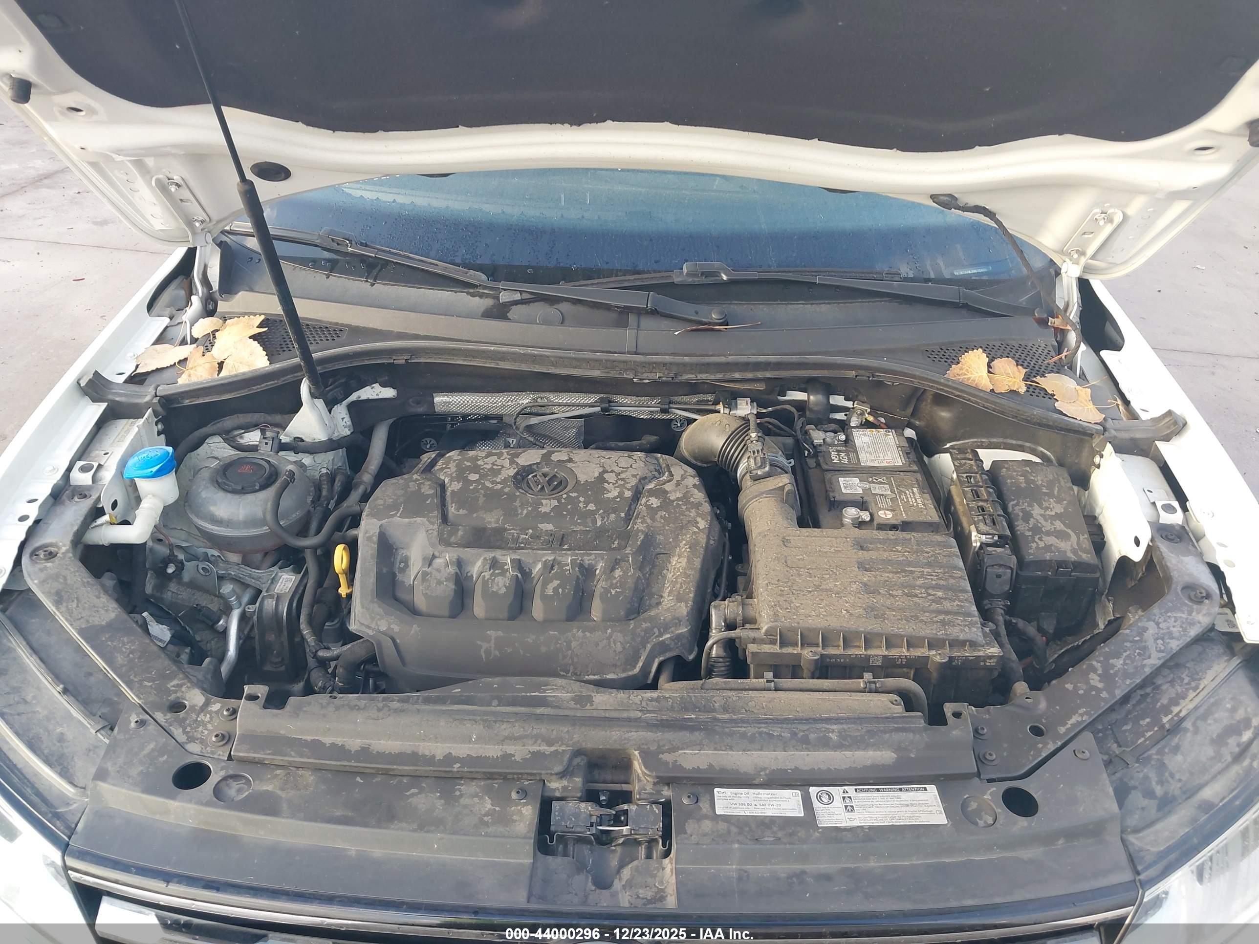 VOLKSWAGEN TIGUAN image 10