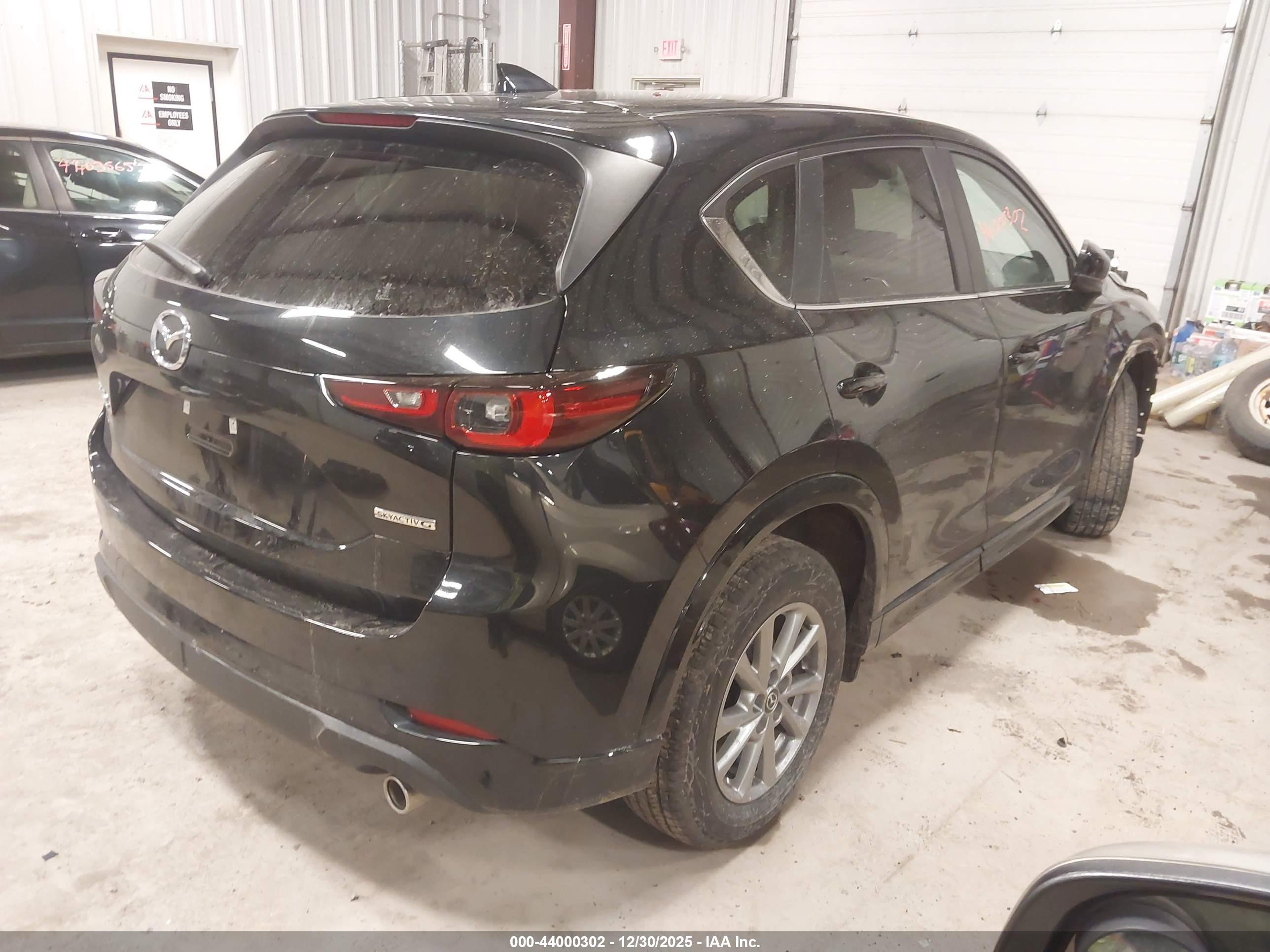 MAZDA CX-5 image 4