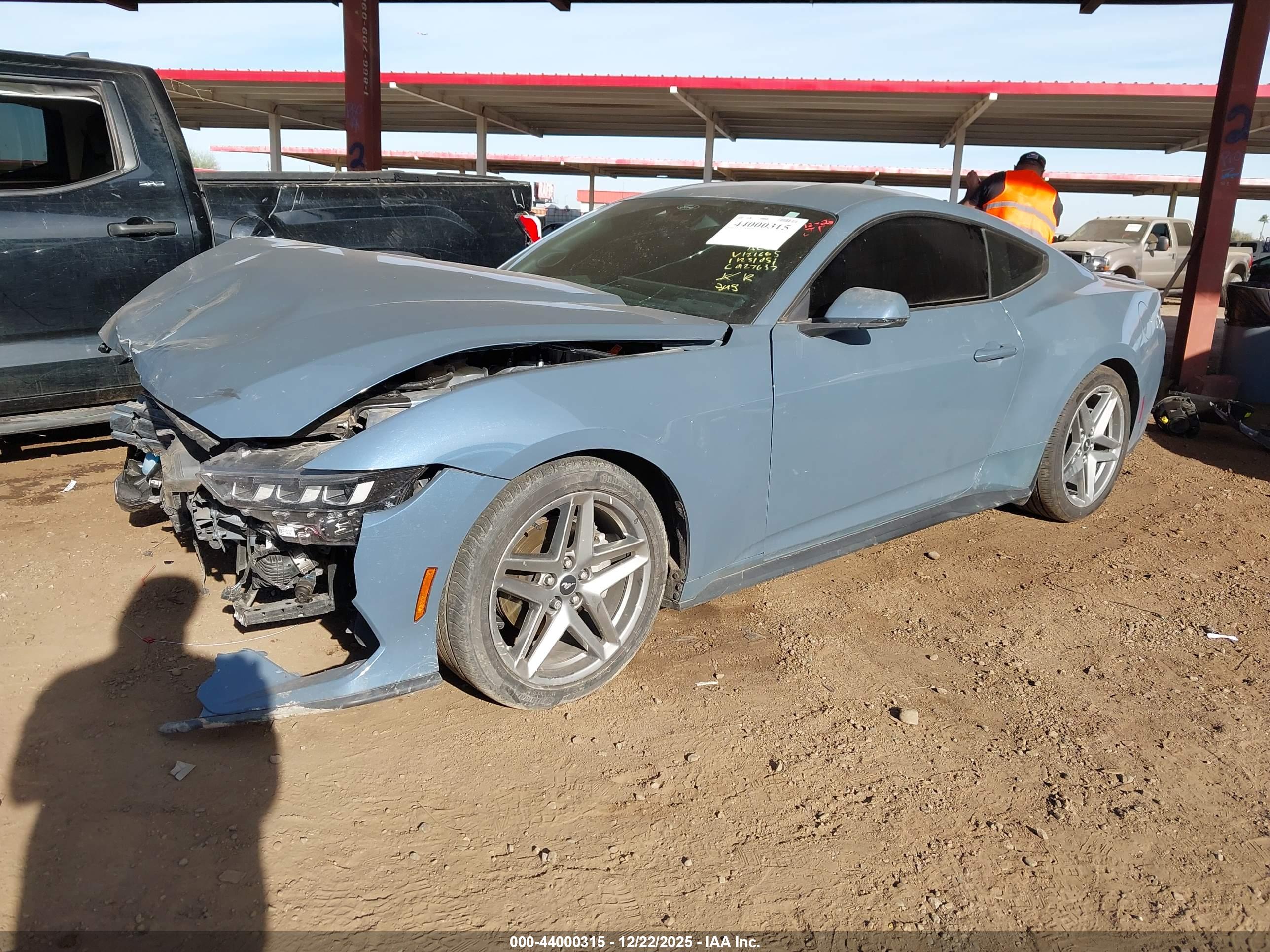 FORD MUSTANG image 2