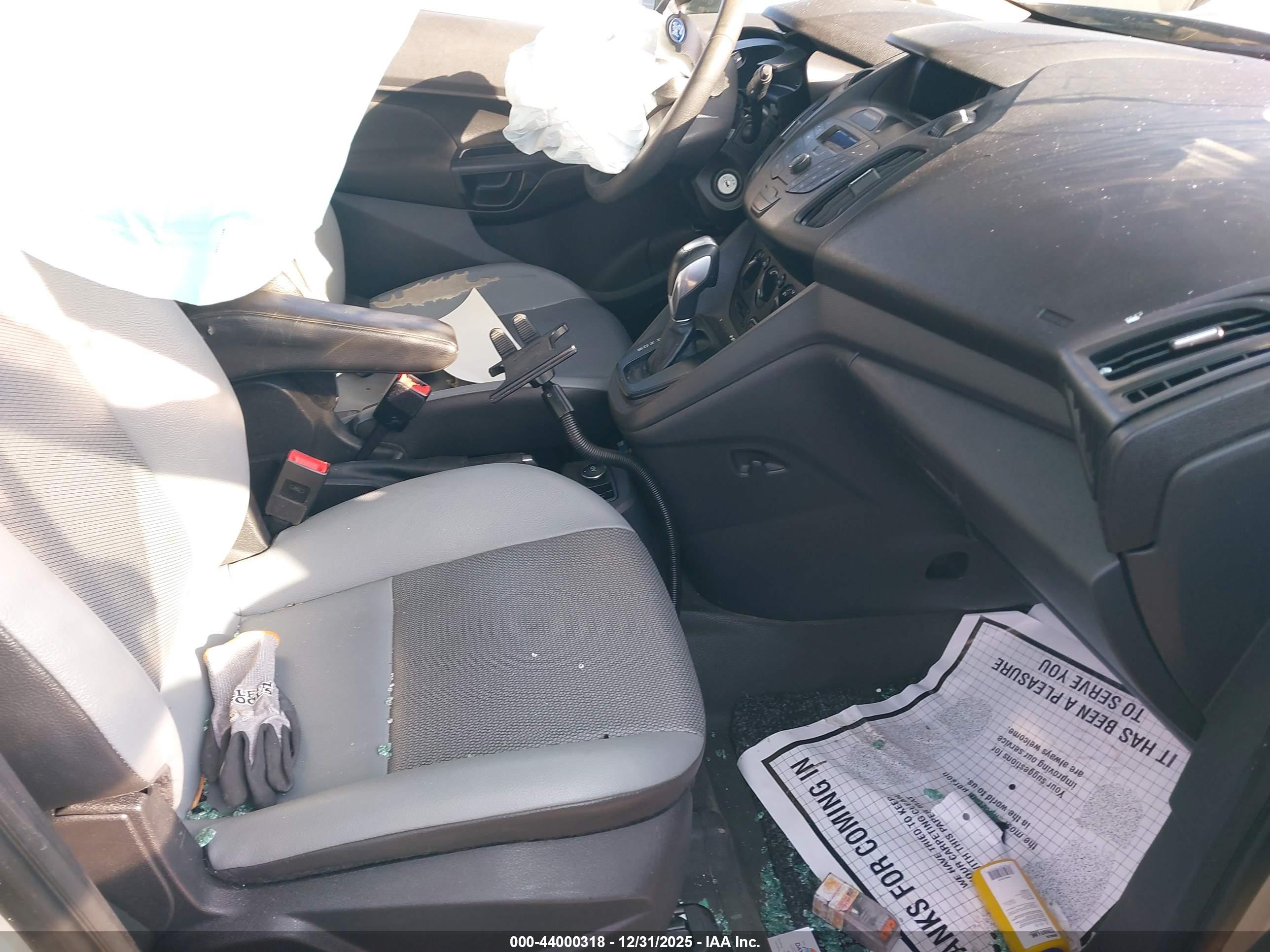 FORD TRANSIT image 5
