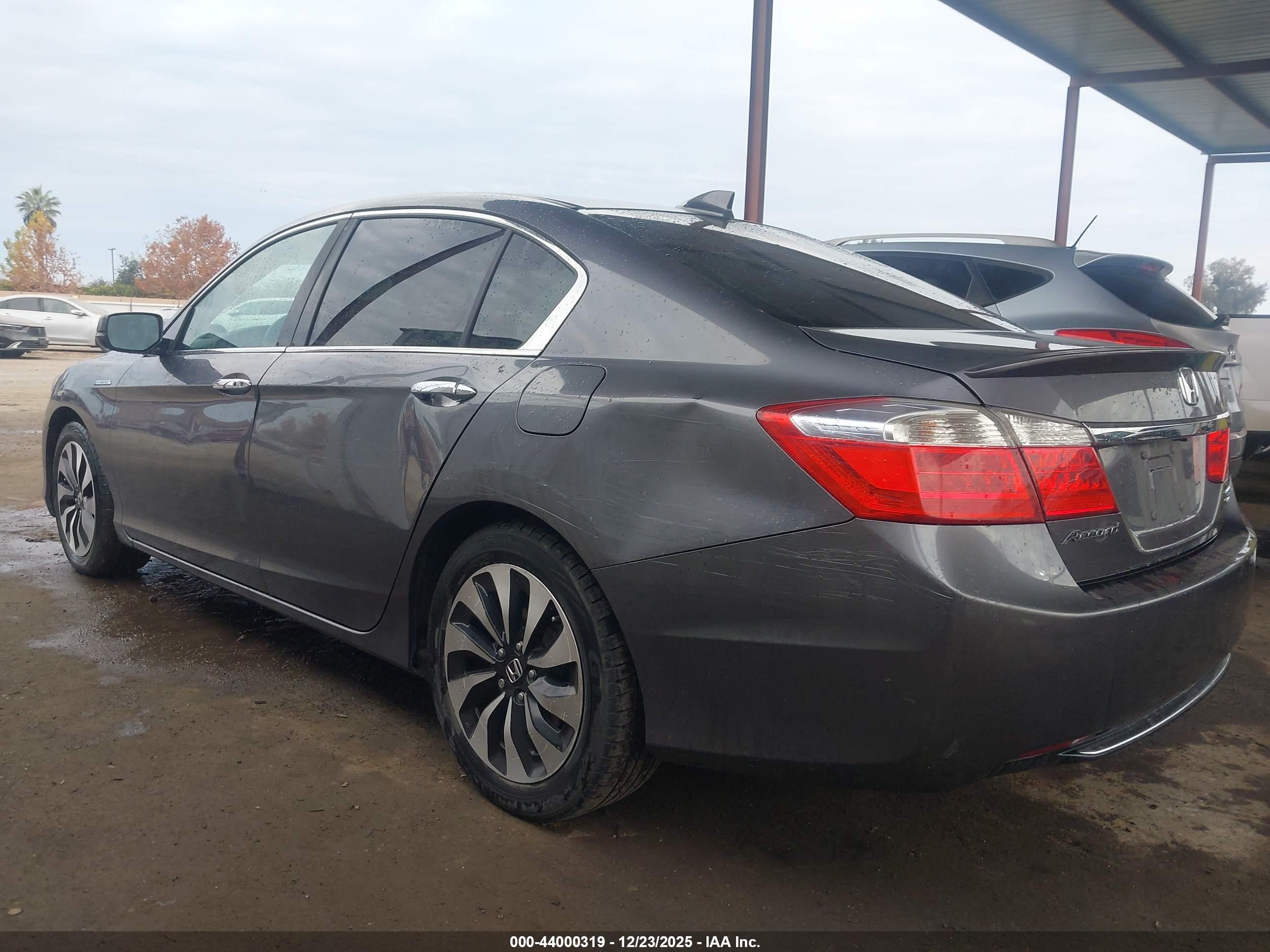 HONDA ACCORD image 3