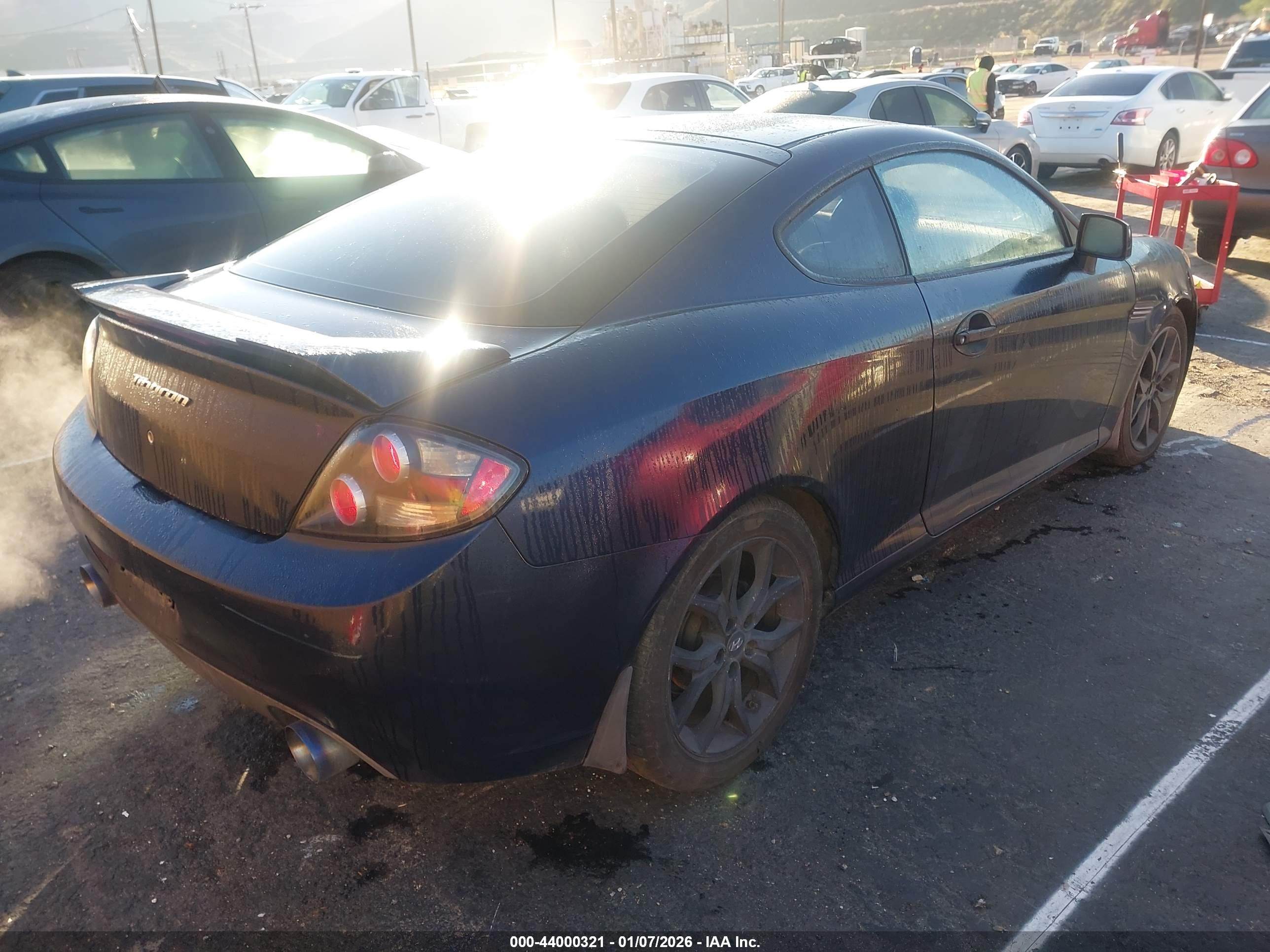 HYUNDAI TIBURON image 4