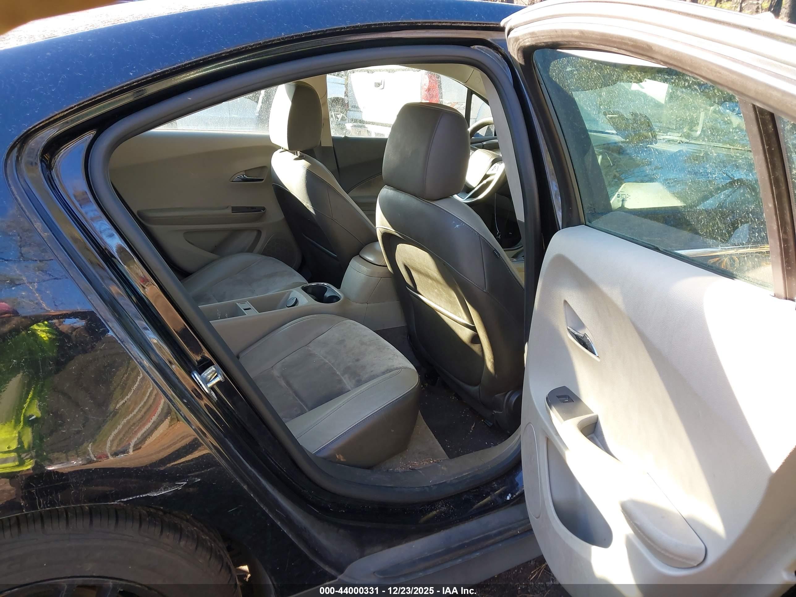 CHEVROLET VOLT image 8