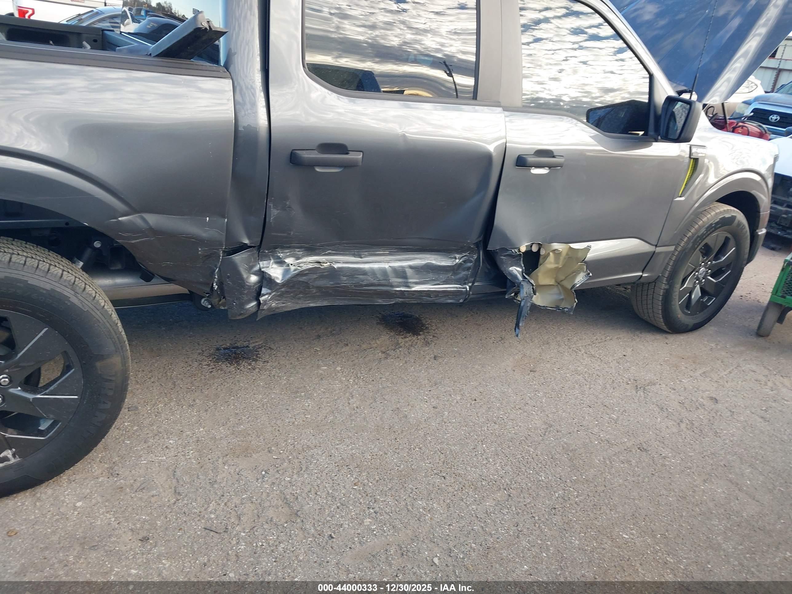 FORD F-150 image 6