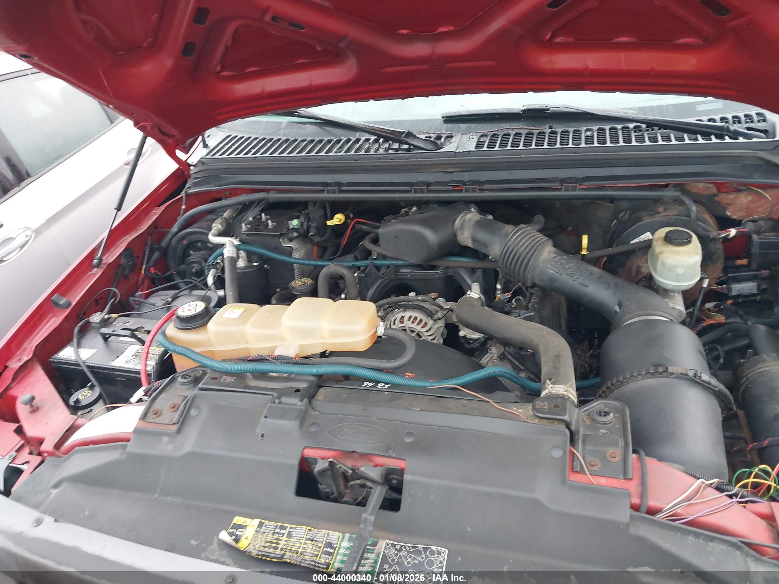 FORD SUPER image 10