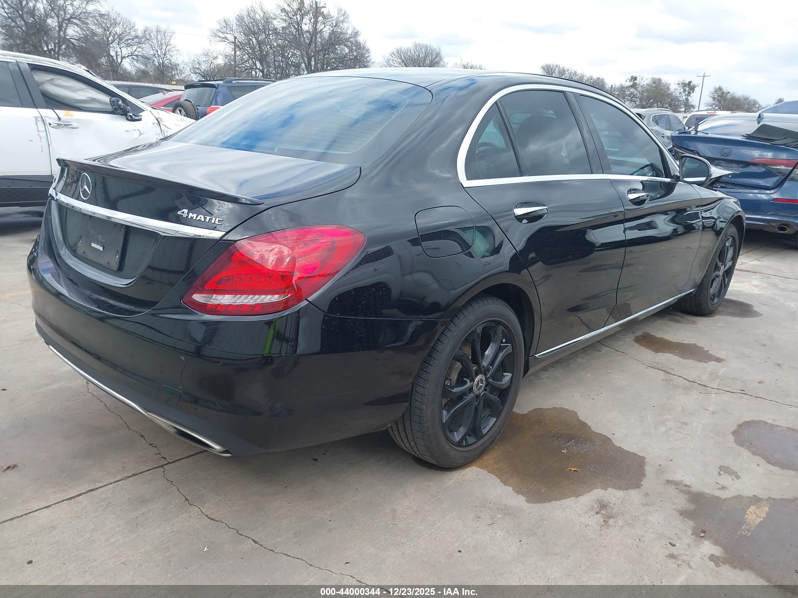 MERCEDES-BENZ C image 4