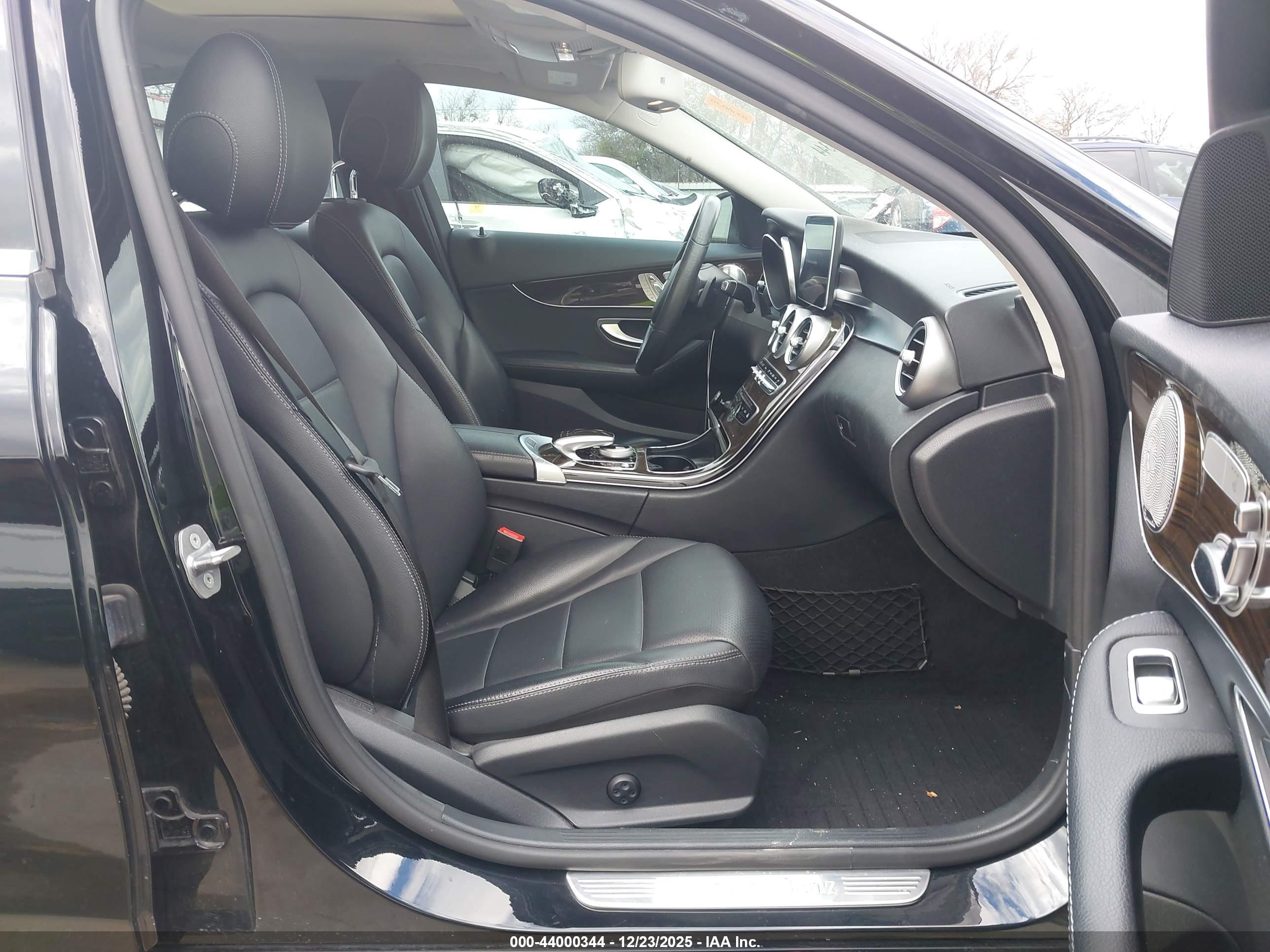 MERCEDES-BENZ C image 5