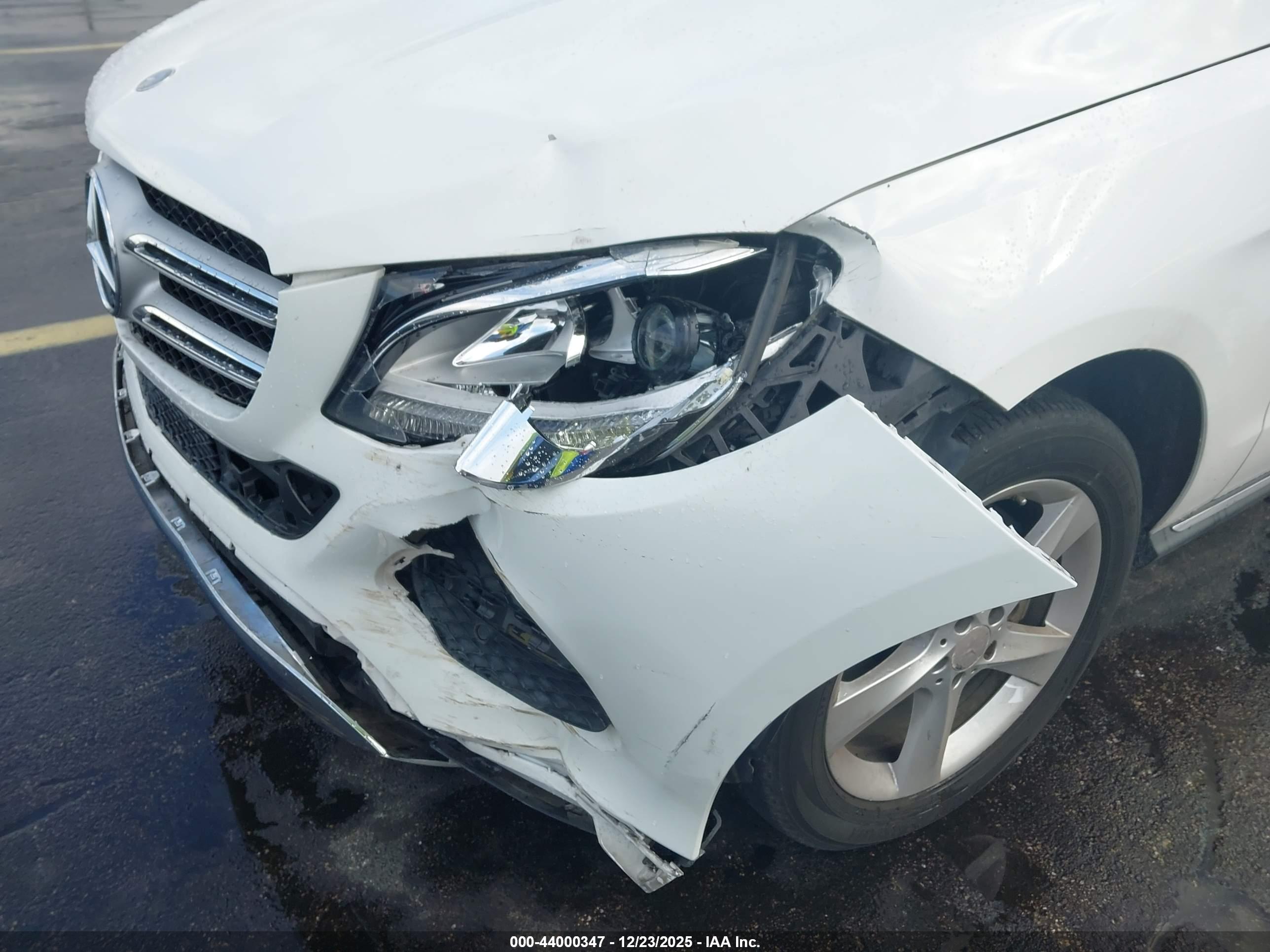MERCEDES-BENZ GLE image 6