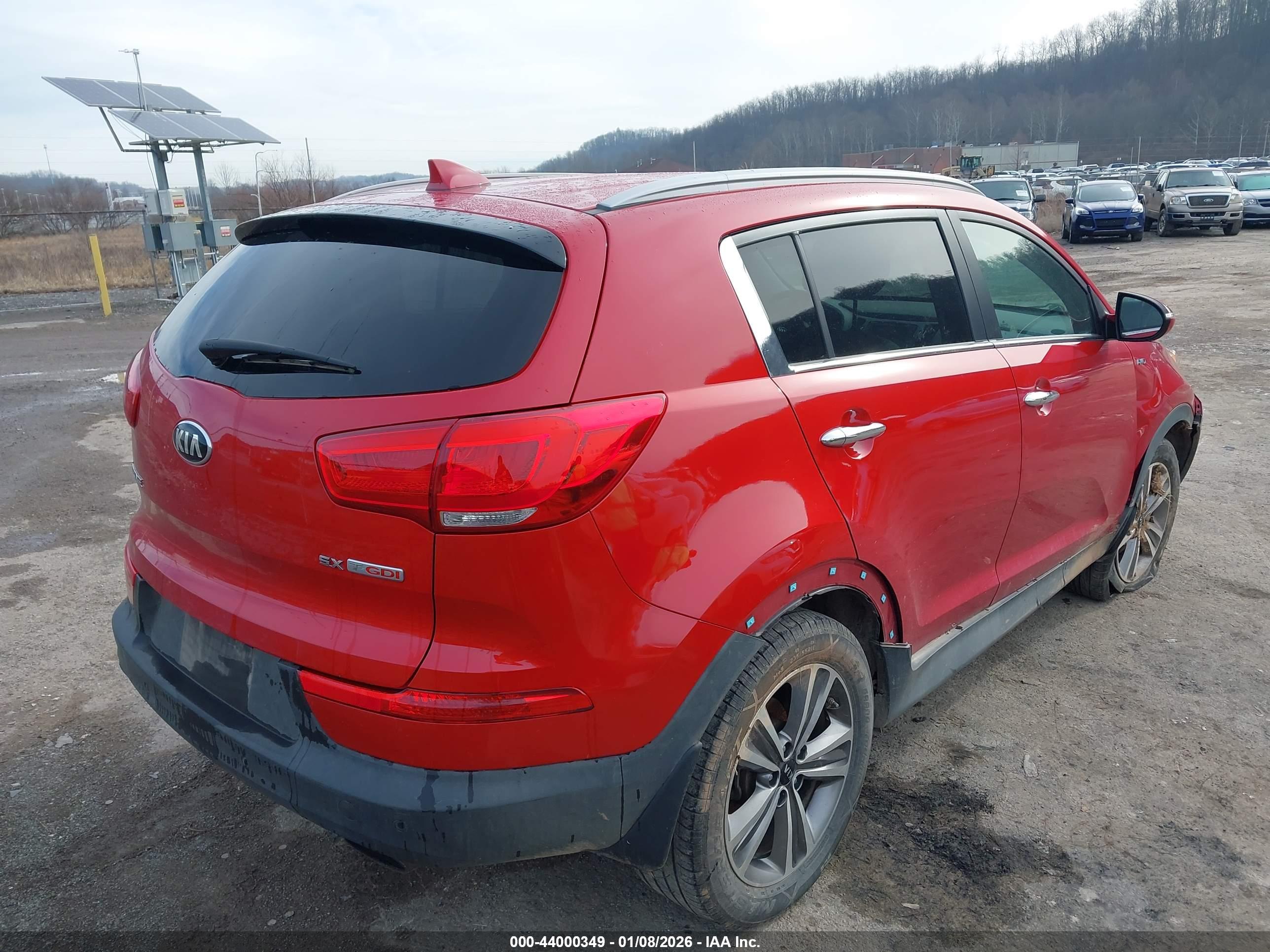 KIA SPORTAGE image 4