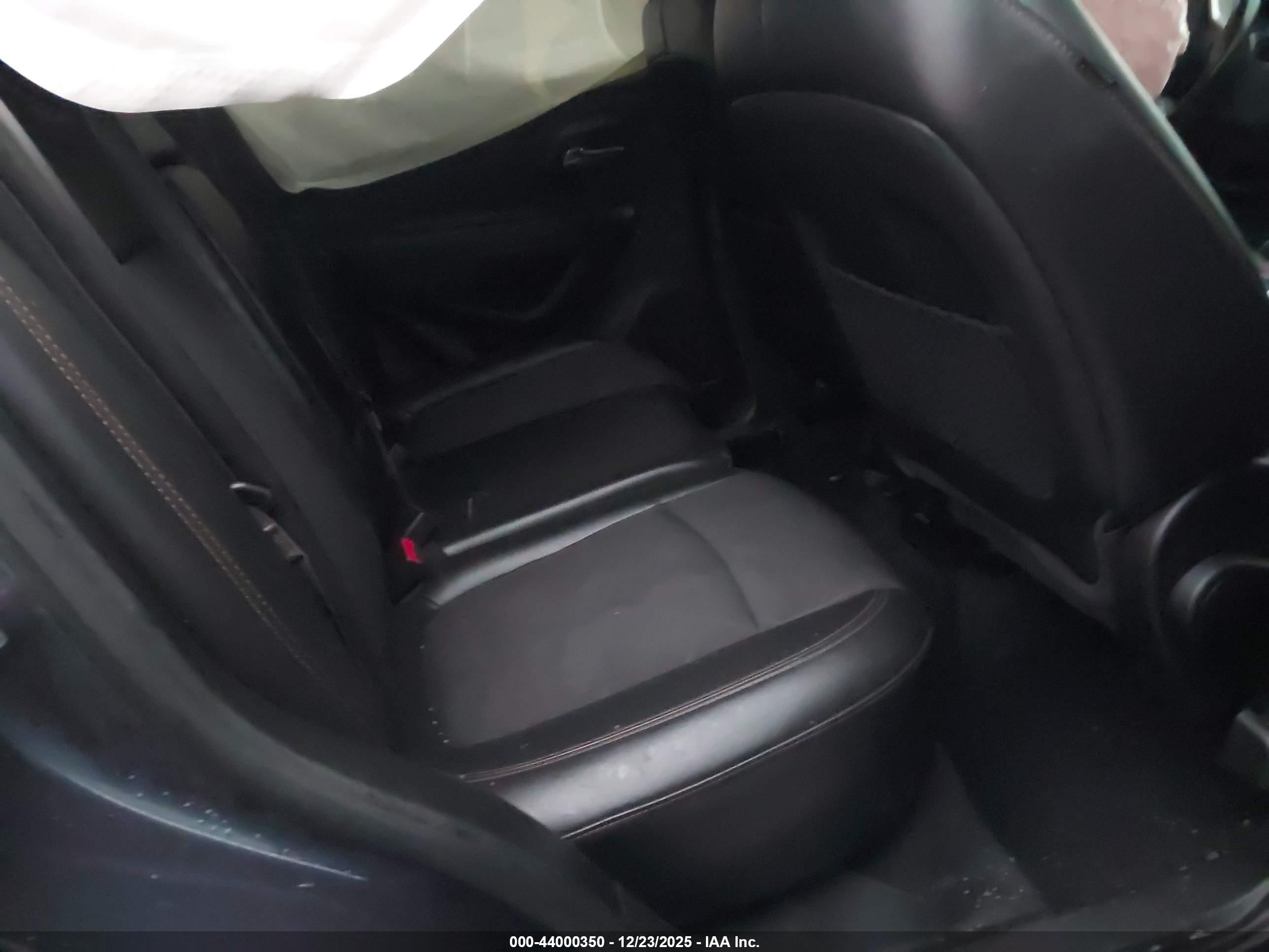 CHEVROLET TRAX image 8