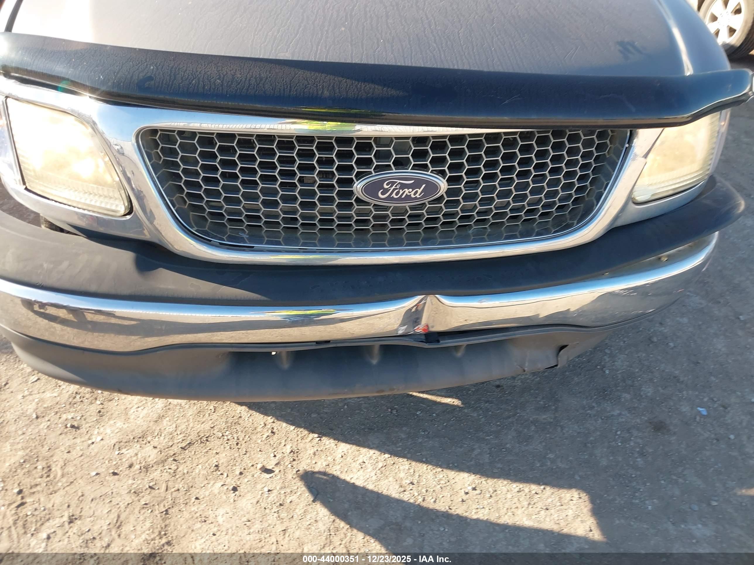 FORD F-150 image 6