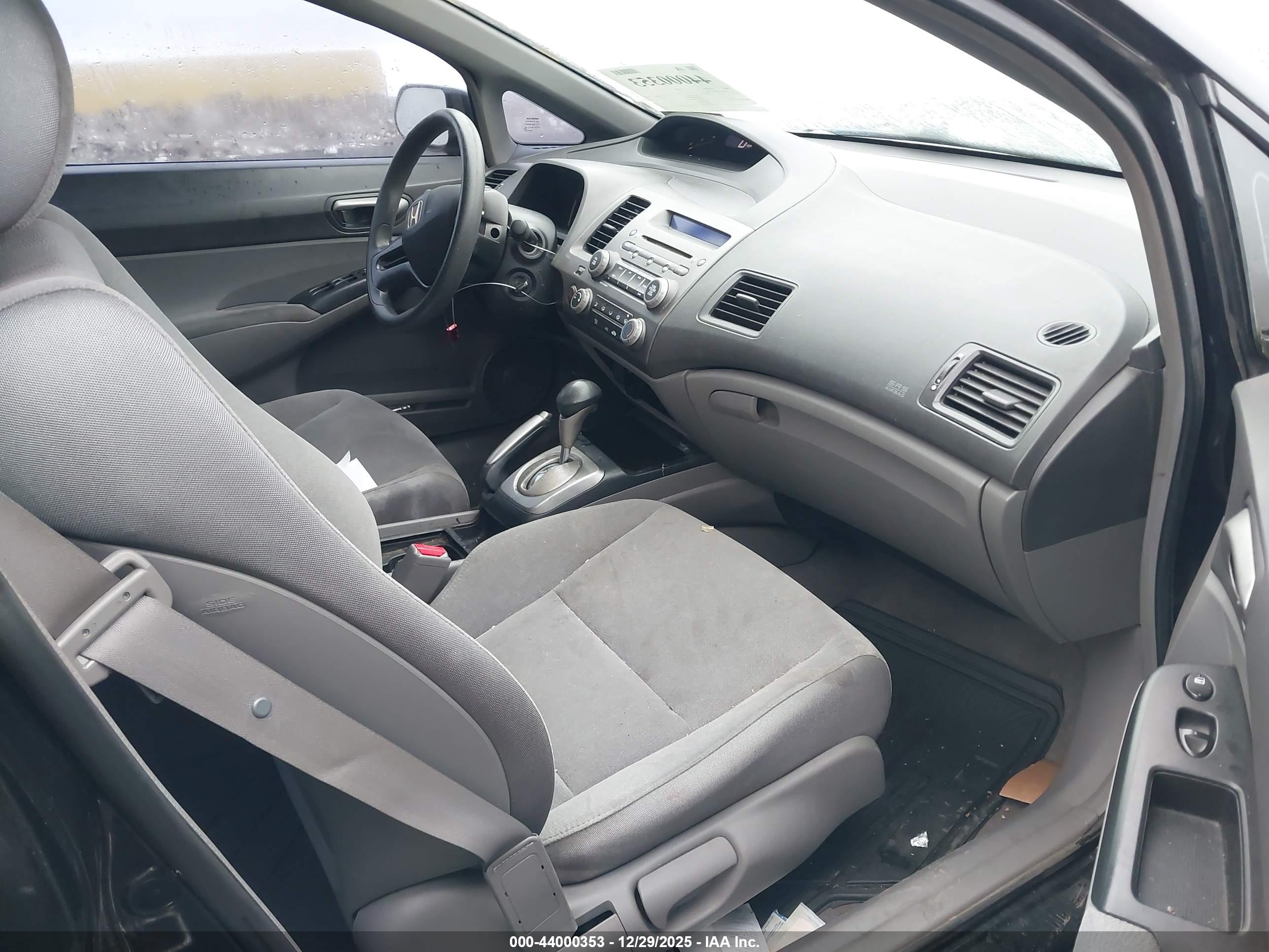 HONDA CIVIC image 5
