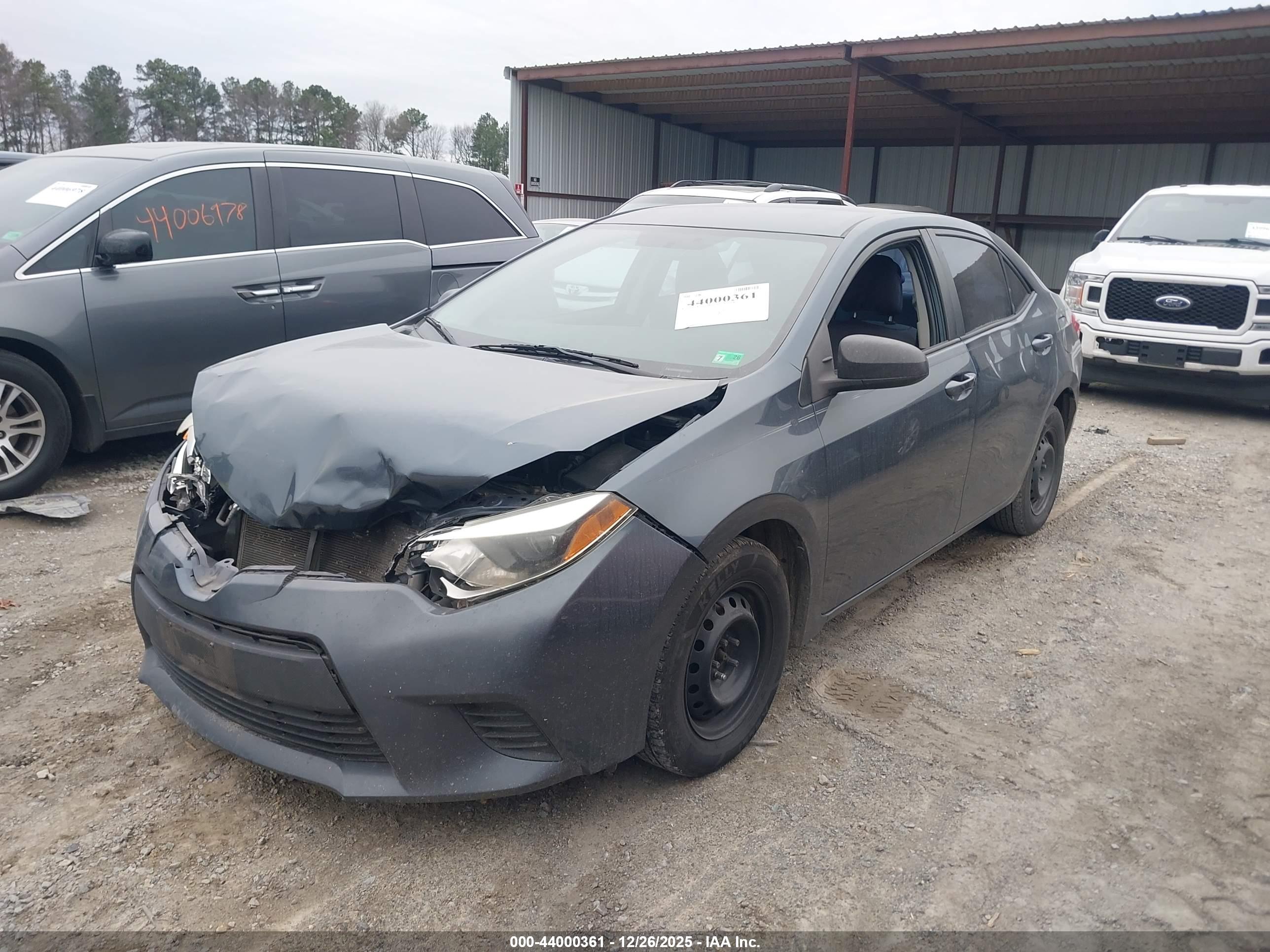 TOYOTA COROLLA image 2