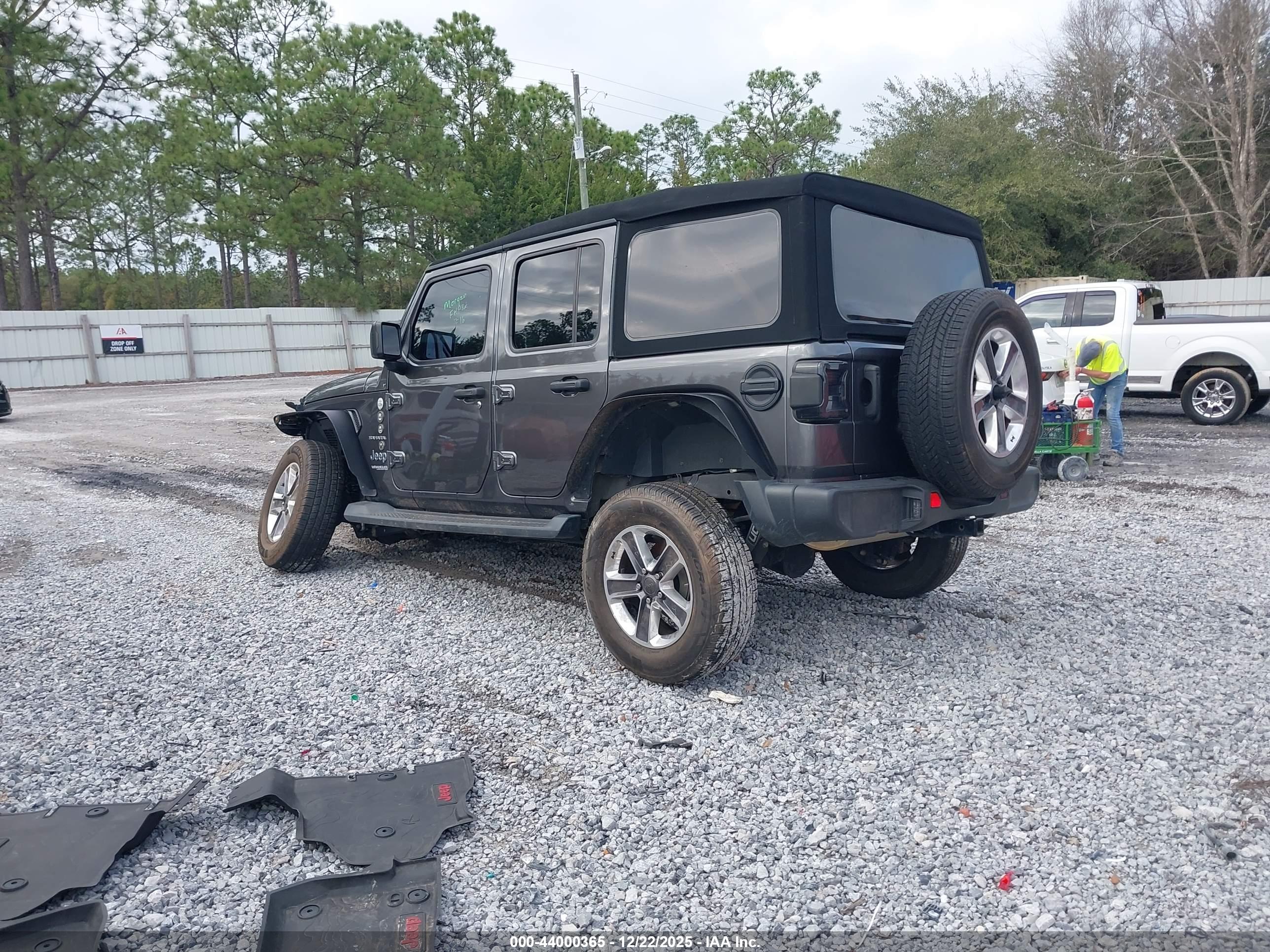 JEEP WRANGLER image 3