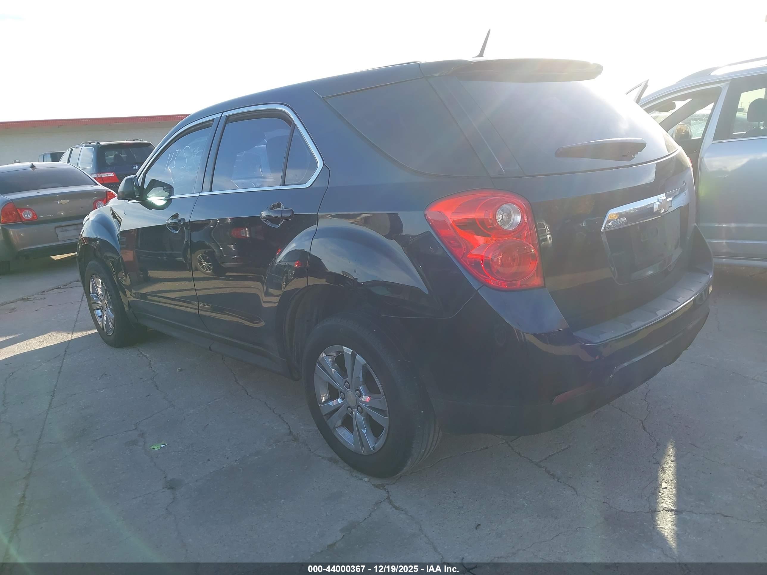 CHEVROLET EQUINOX image 3